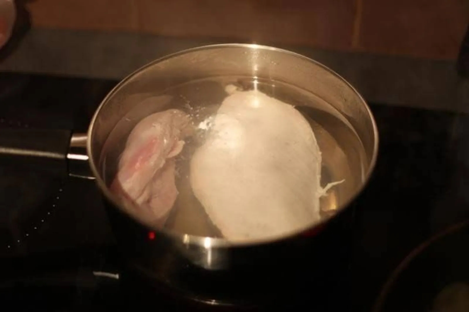 Resep Ayam Suwir Kecap yang Praktis dan Mudah Dibuat