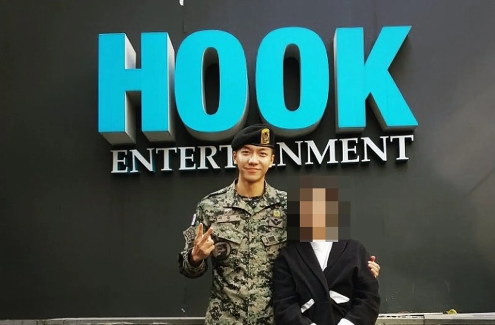 Tinggalkan Hook Entertainment, Lee Seung Gi Mempersiapkan Rencana Baru