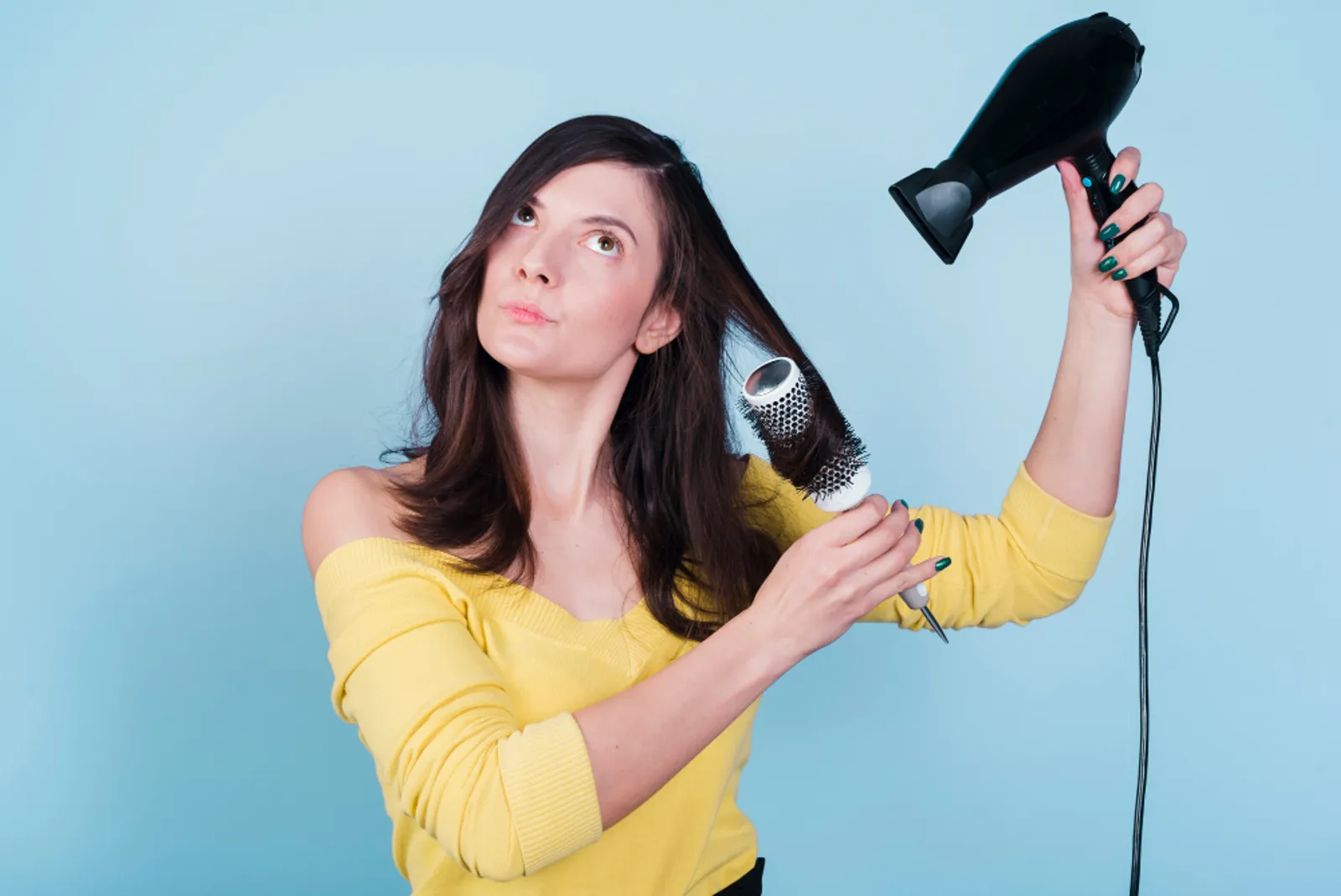 5 Keuntungan Menggunakan Handuk Microfiber untuk Mengeringkan Rambut