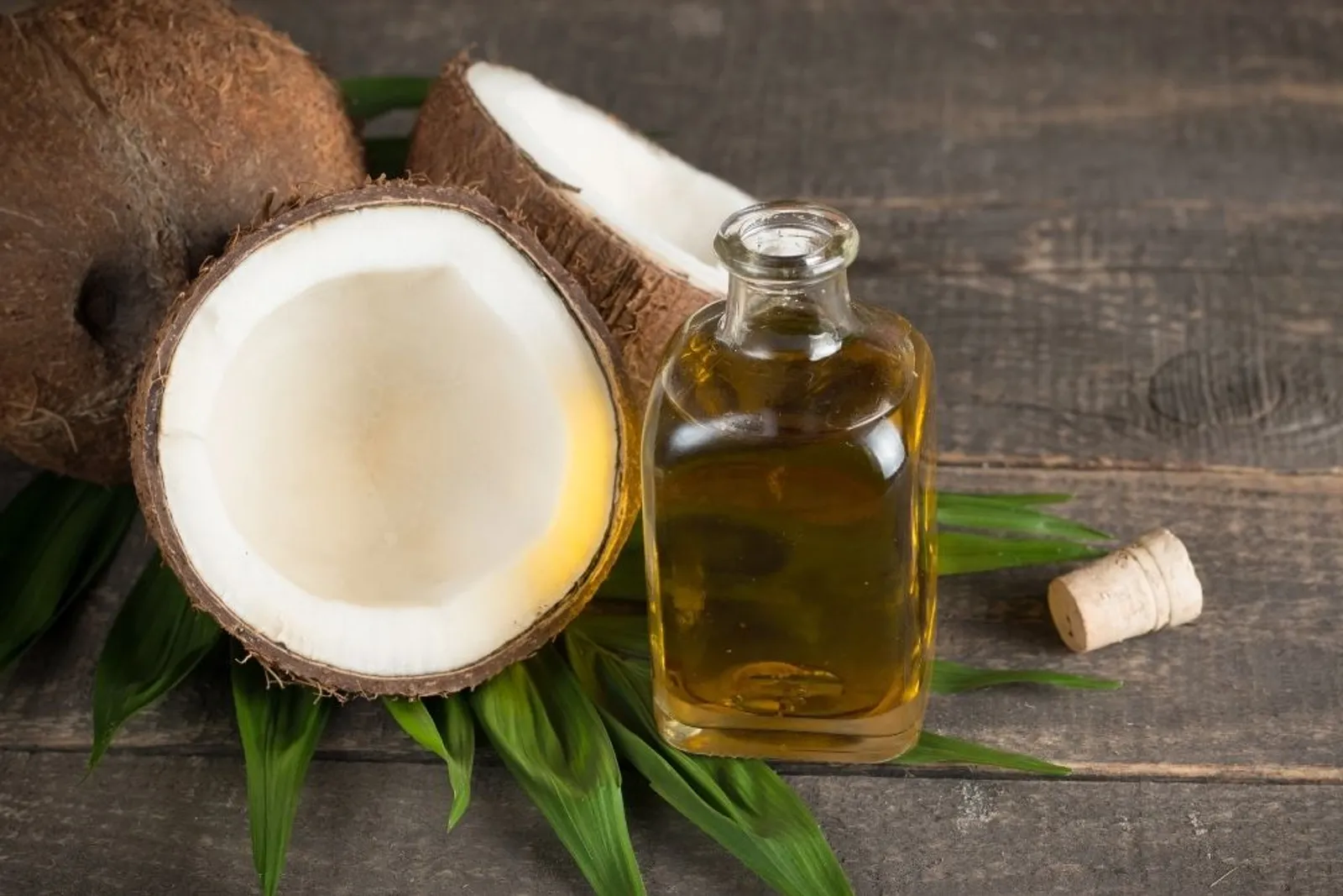 7 Manfaat Virgin Coconut Oil untuk Kesehatan, Pencernaan Jadi Lancar