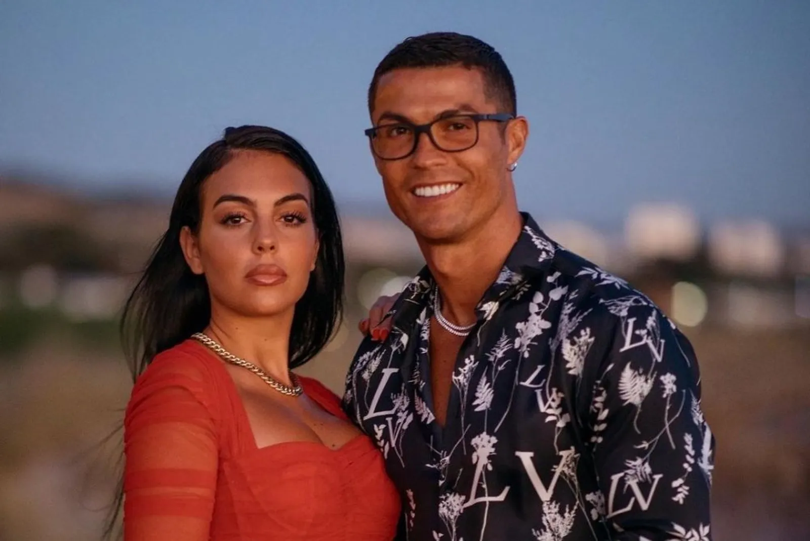Punya Anak Tanpa Nikah, 10 Potret Mesra Cristiano Ronaldo dan Georgina