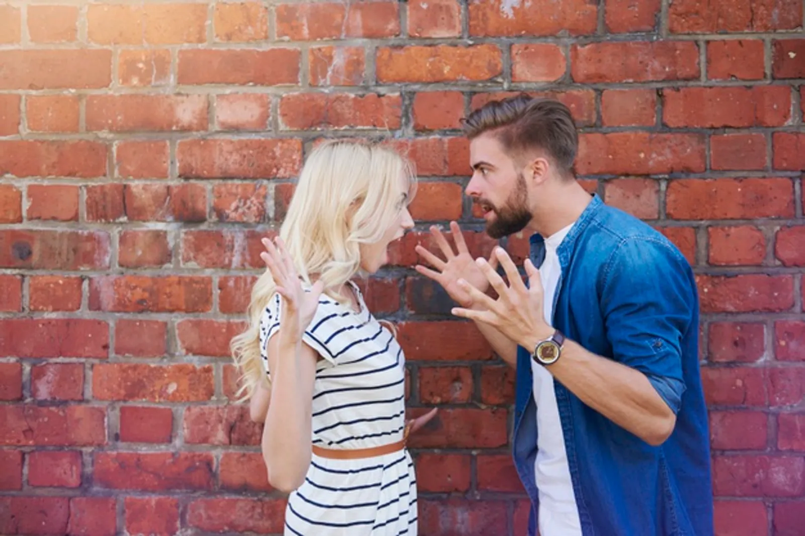 12 Tanda Hubungan Kamu Tidak Akan Bertahan Lebih Dari Tiga Bulan