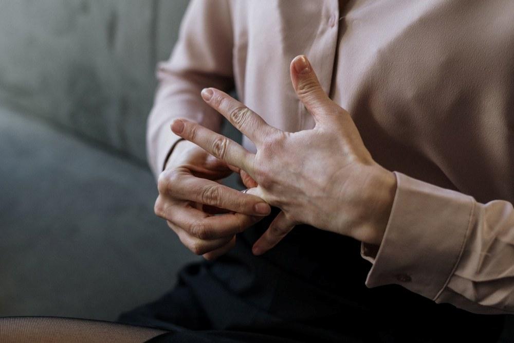 Apakah Silent Treatment Bisa Memicu Perceraian?