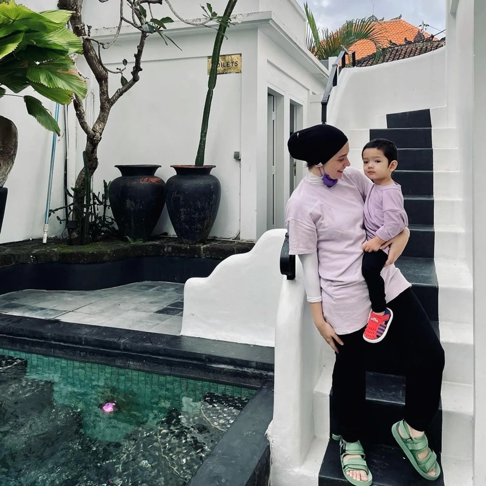 Rehat Syuting, Ini 6 Momen Liburan Arya Saloka dan Putri Anne ke Bali