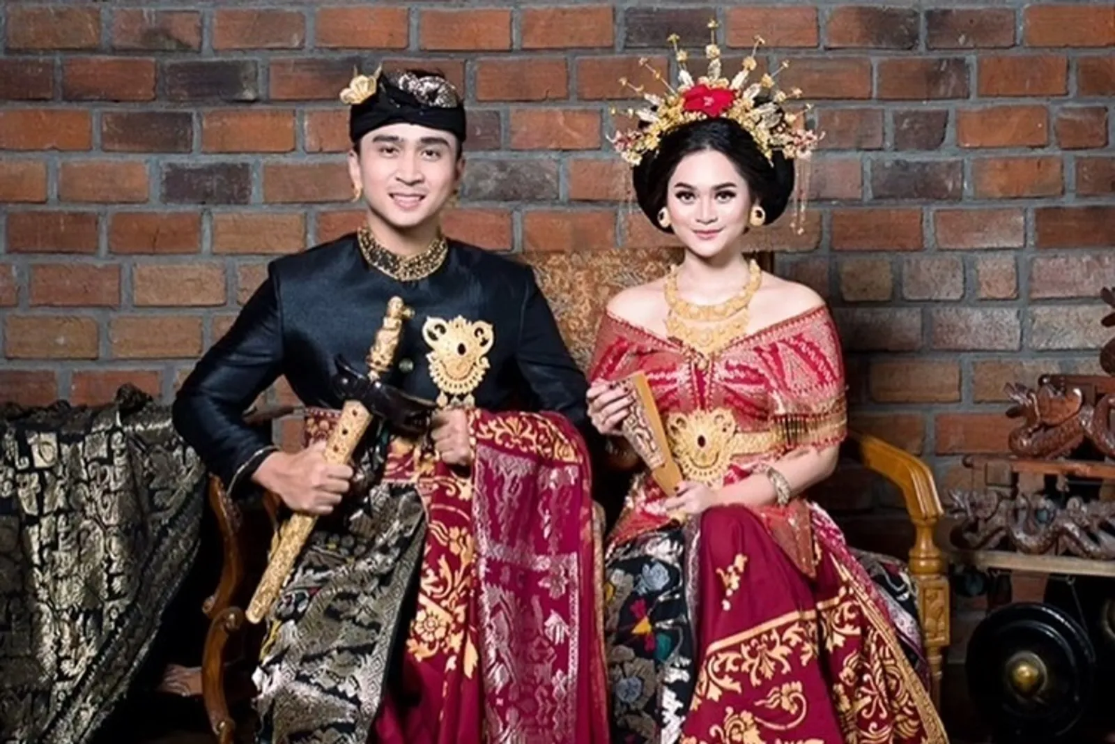 10 Foto Pre-Wedding Lutfi Agizal dan Nadya Indry, Pakai Adat Bali!