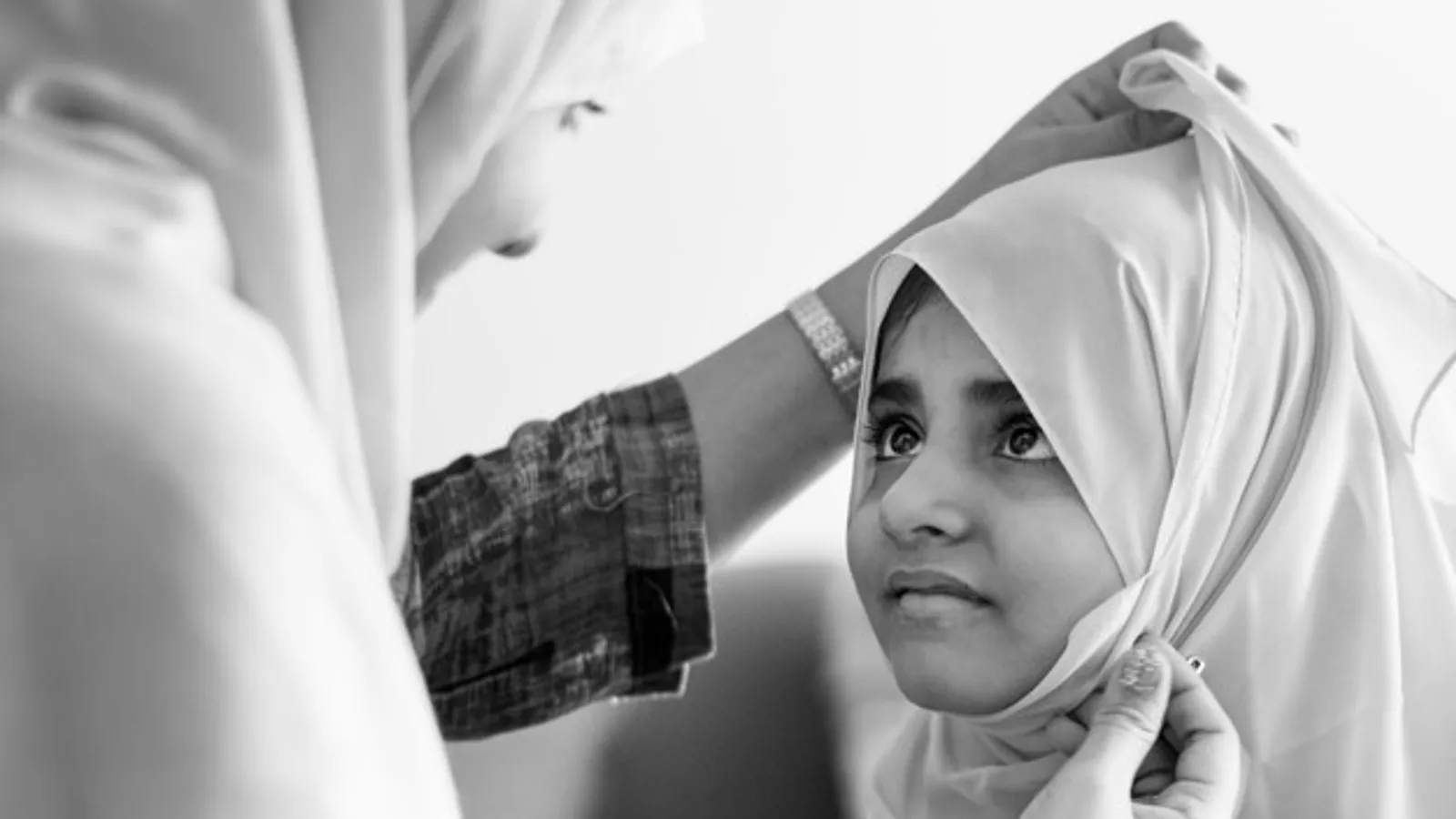 5 Arti Mimpi Teman Lepas Hijab, Menurut Primbon dan Pandangan Islam