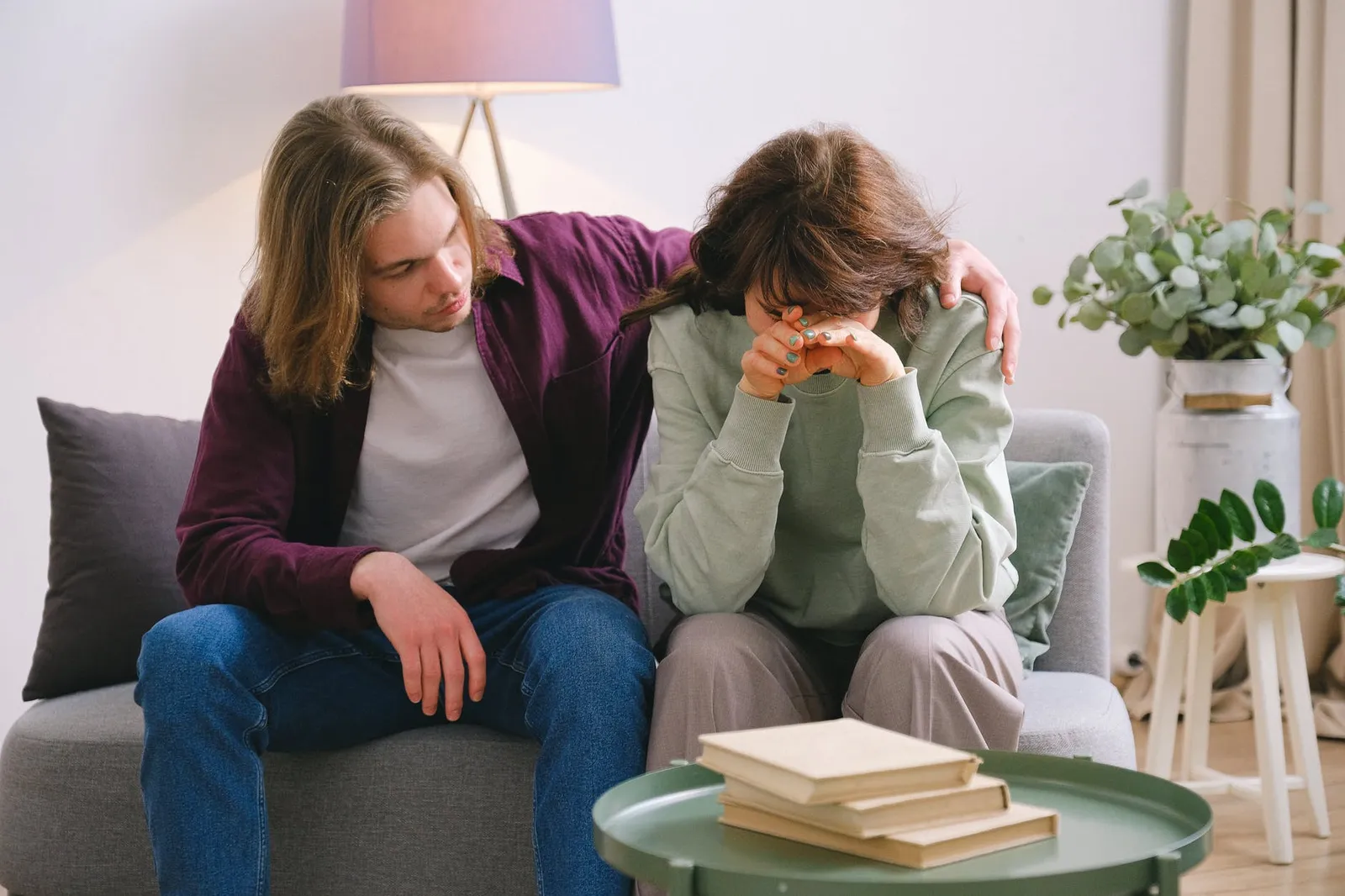 6  Alasan Kamu Mengalami Kecemasan Berlebih Saat Menjalin Hubungan