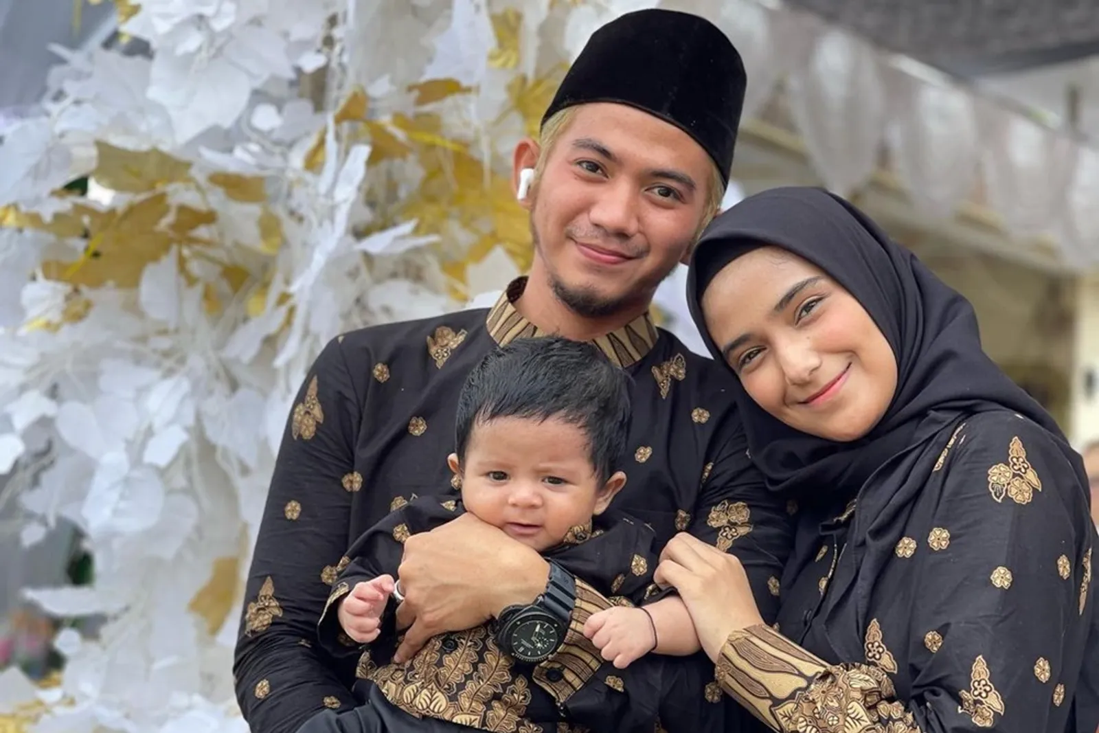 Sudah Nikah Lagi, Ini 5 Fakta Rujuknya Rizki D'Academy & Nadya Mustika