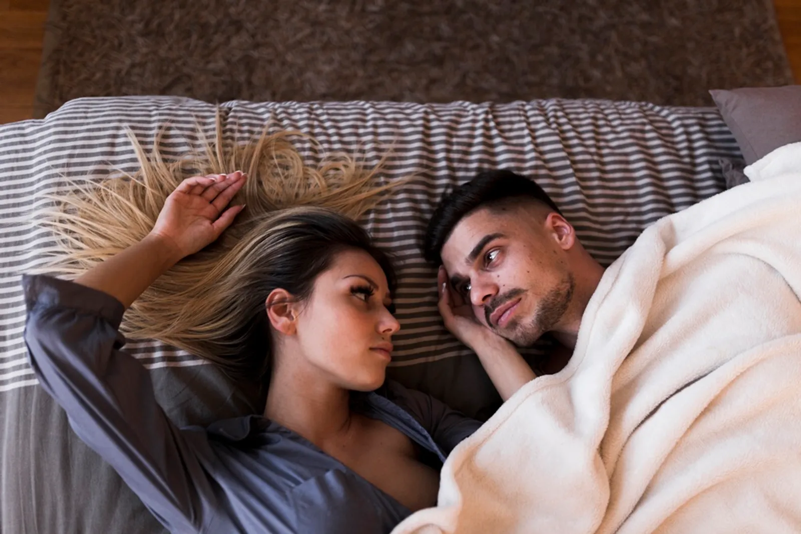 5 Cara Menghadapi Pasangan yang Kasar Saat Berhubungan Seks