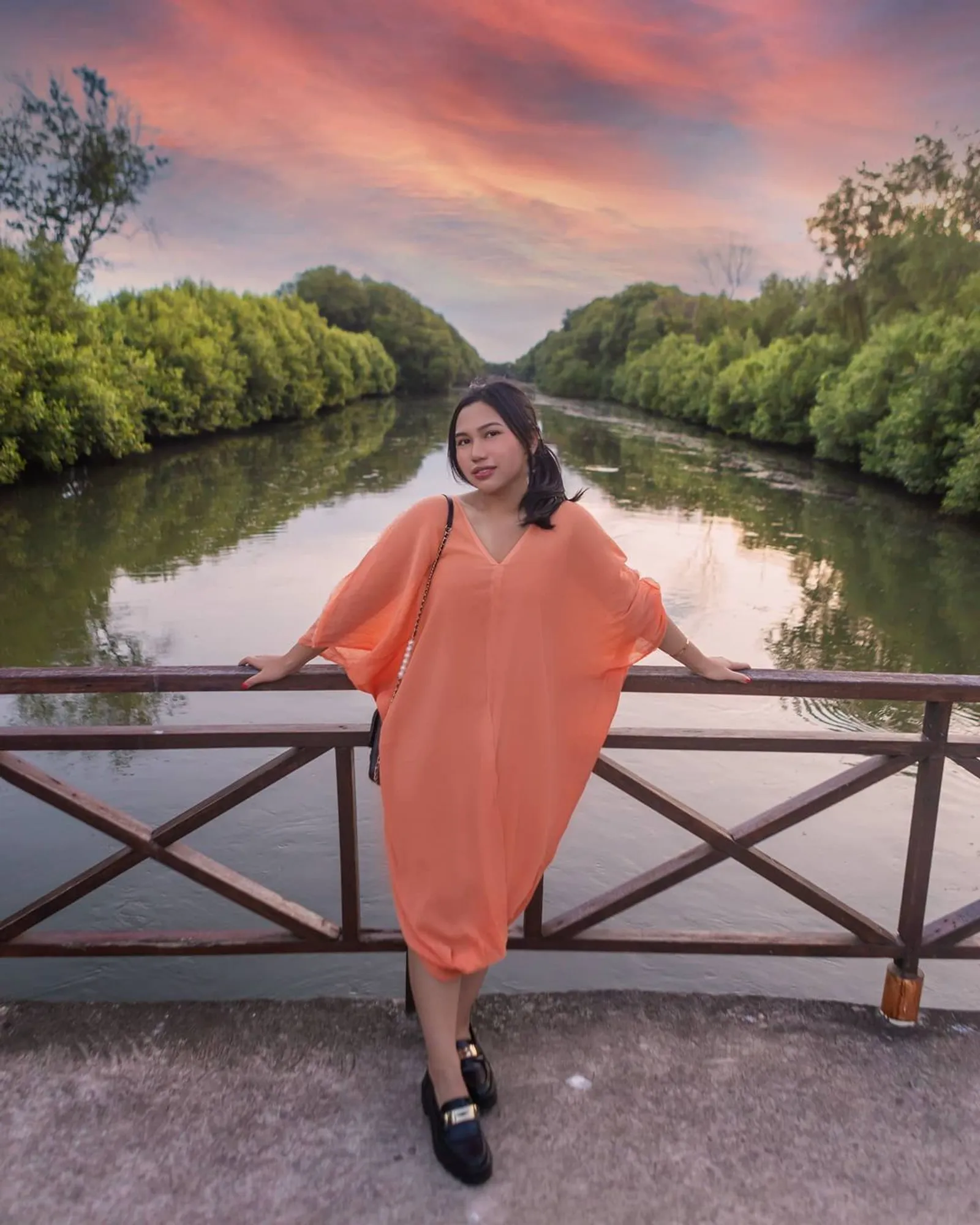 7 Pesona Aminda, Penyanyi Muda yang Luncurkan Single Terbaru