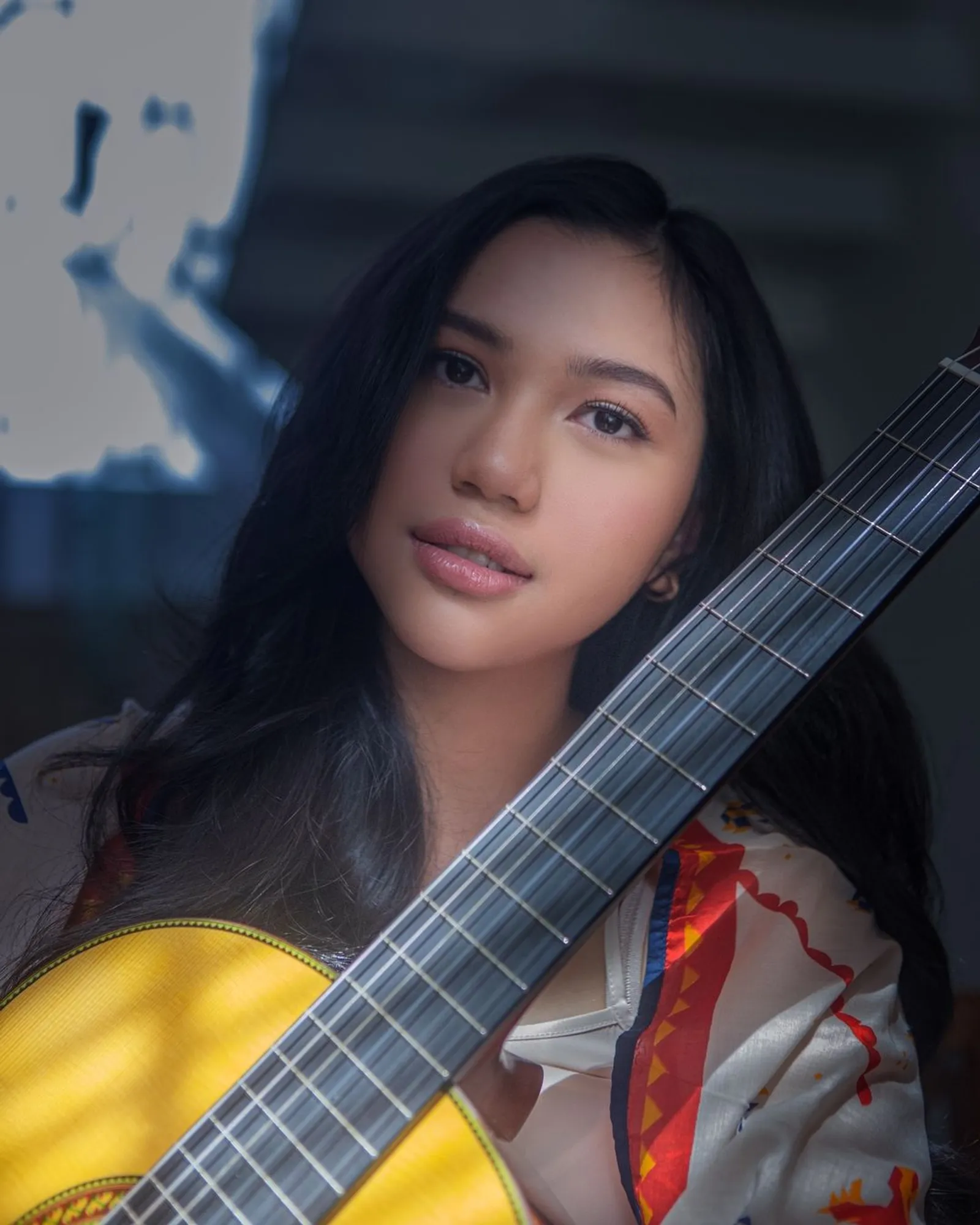 7 Pesona Aminda, Penyanyi Muda yang Luncurkan Single Terbaru