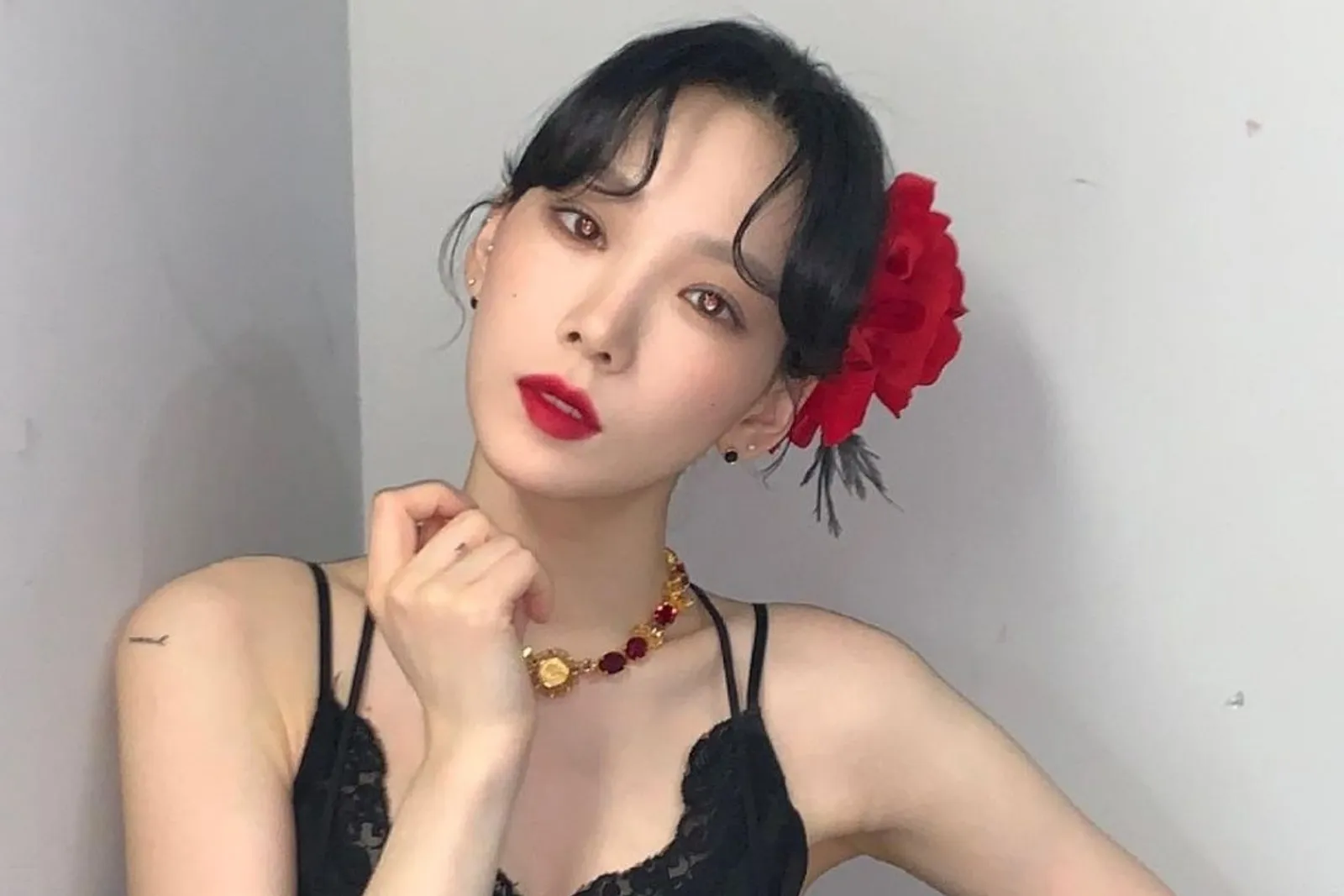 Berani Tampil Beda dengan Makeup Look a la Taeyeon 'SNSD'