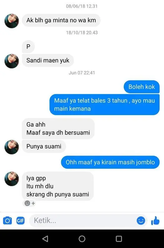 10 Chat Kocak Saat Bucin Sama Pacar, Bikin Ngakak!