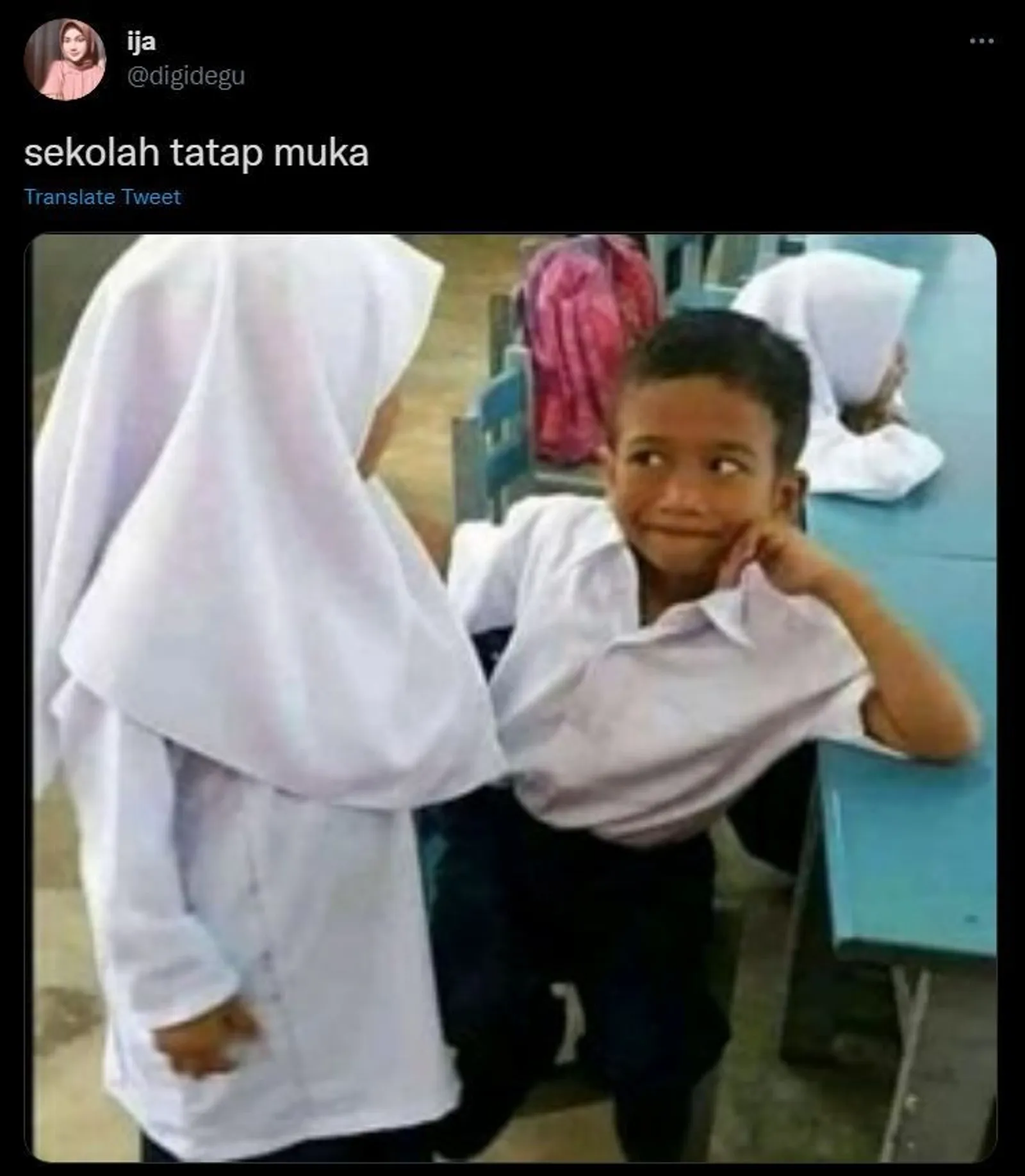 11 Potret Kocak Sekolah Tatap Muka, Bikin Ketawa Sambil Geleng Kepala