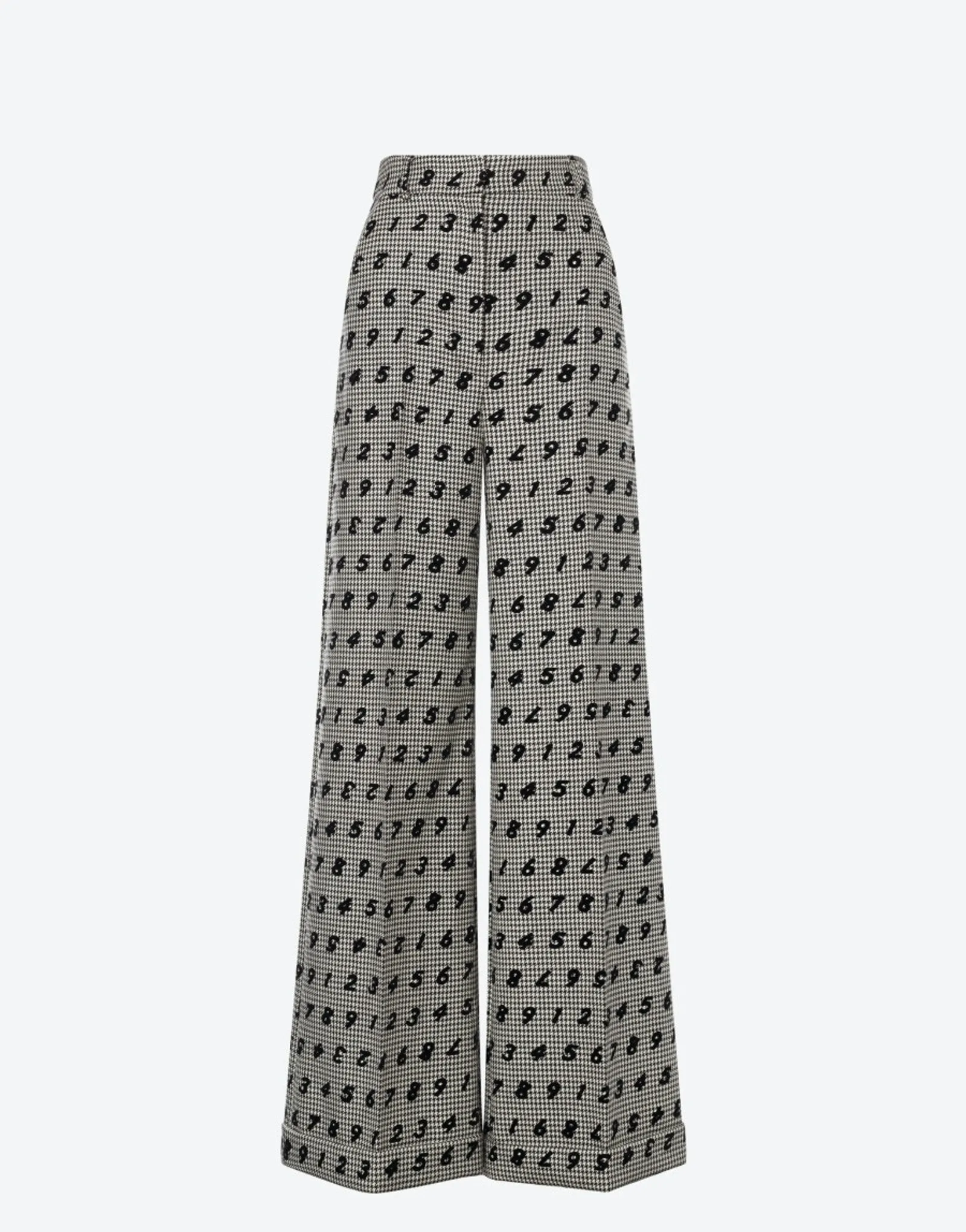 #PopbelaOOTD: Rekomendasi Celana Motif untuk Tampil Catchy 