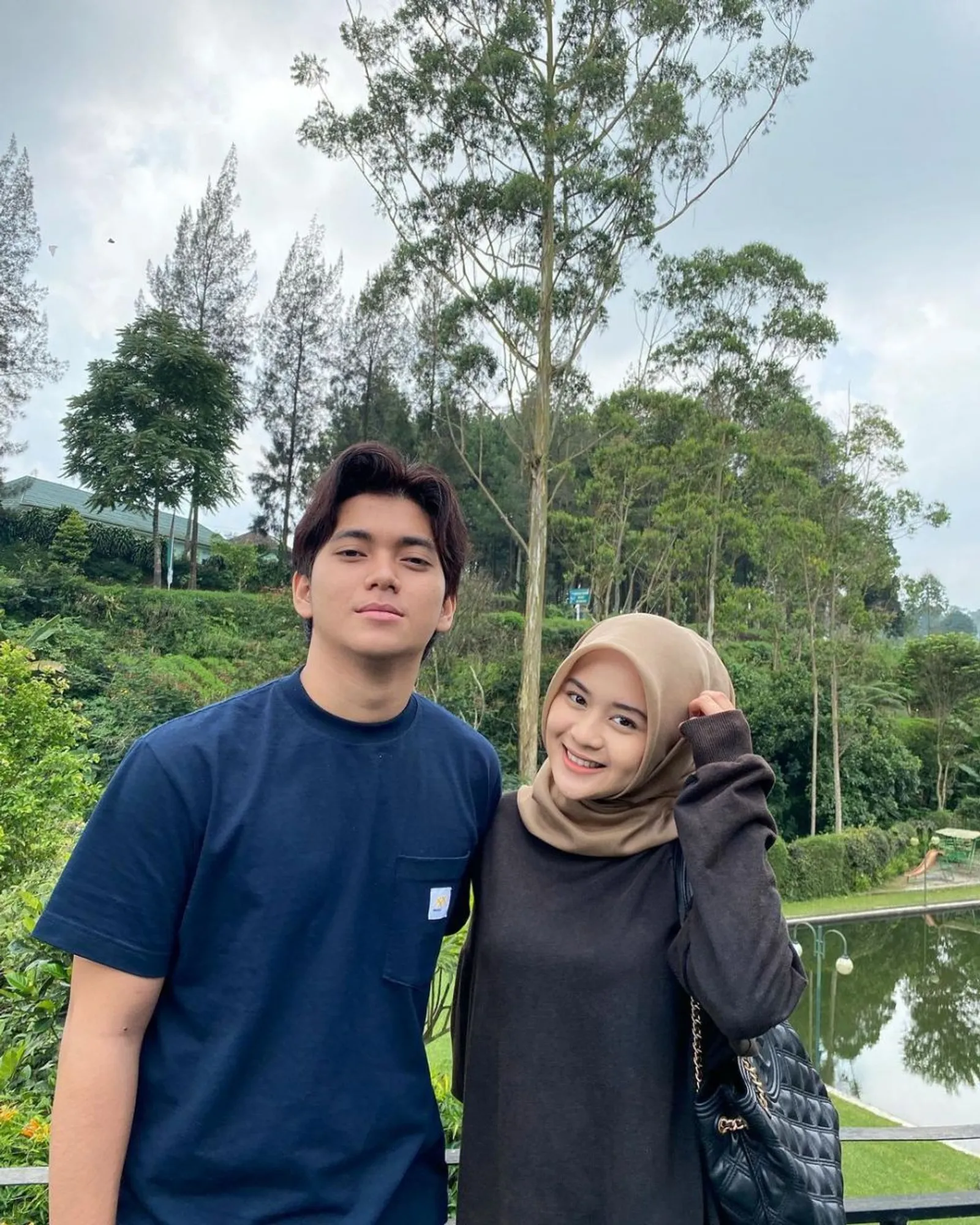 9 Pasangan Artis Muda yang Sudah Direstui Netizen, Kawal Sampai Halal