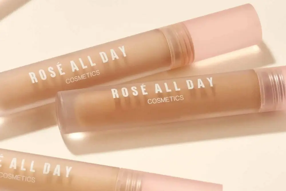 Rayakan Hari Jadi ke-4 Tahun, Rosé All Day Luncurkan Concealer Baru