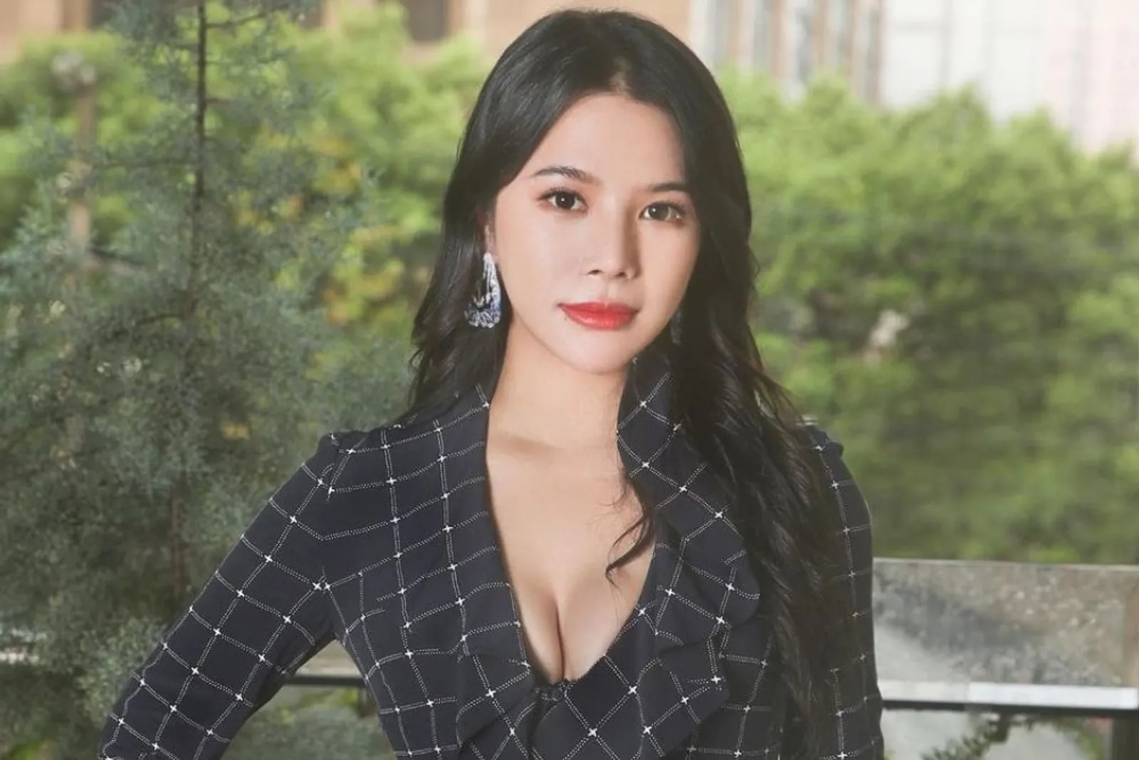 7 Potret Wendy Yu, Crazy Rich Asian Asal Tiongkok yang Memikat
