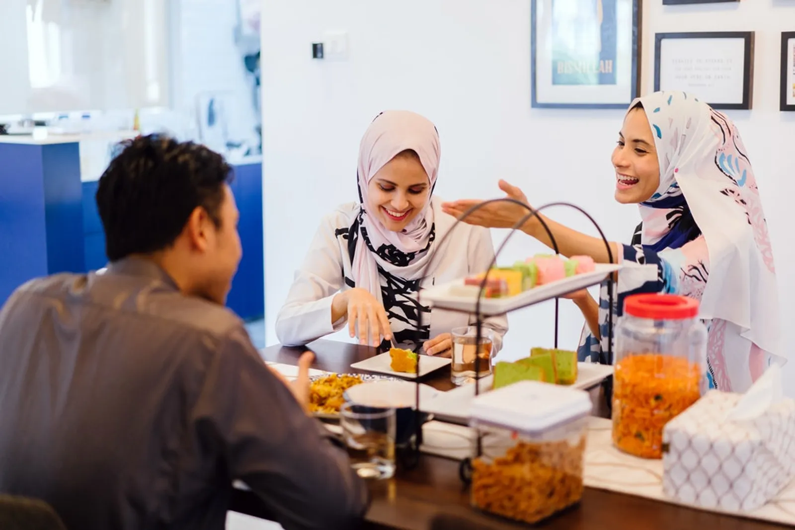 5 Cara Mudah Menjaga Silaturahmi di Bulan Ramadan