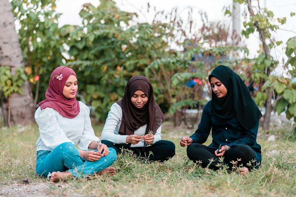 7 Ciri-Ciri Teman Sejati Menurut Agama Islam