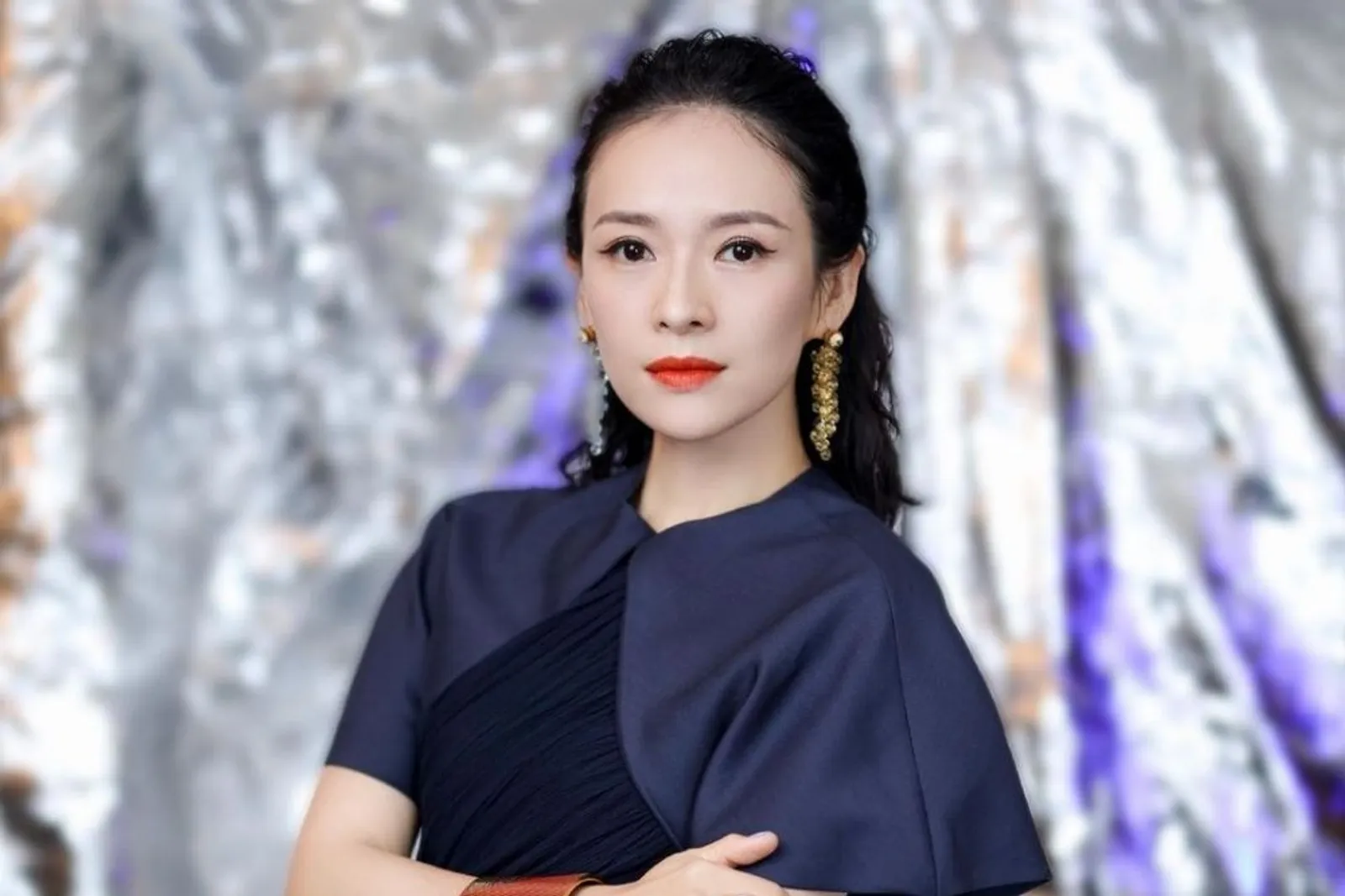 Pesona Zhang Ziyi, Aktris Tiongkok yang Penuh Skandal 