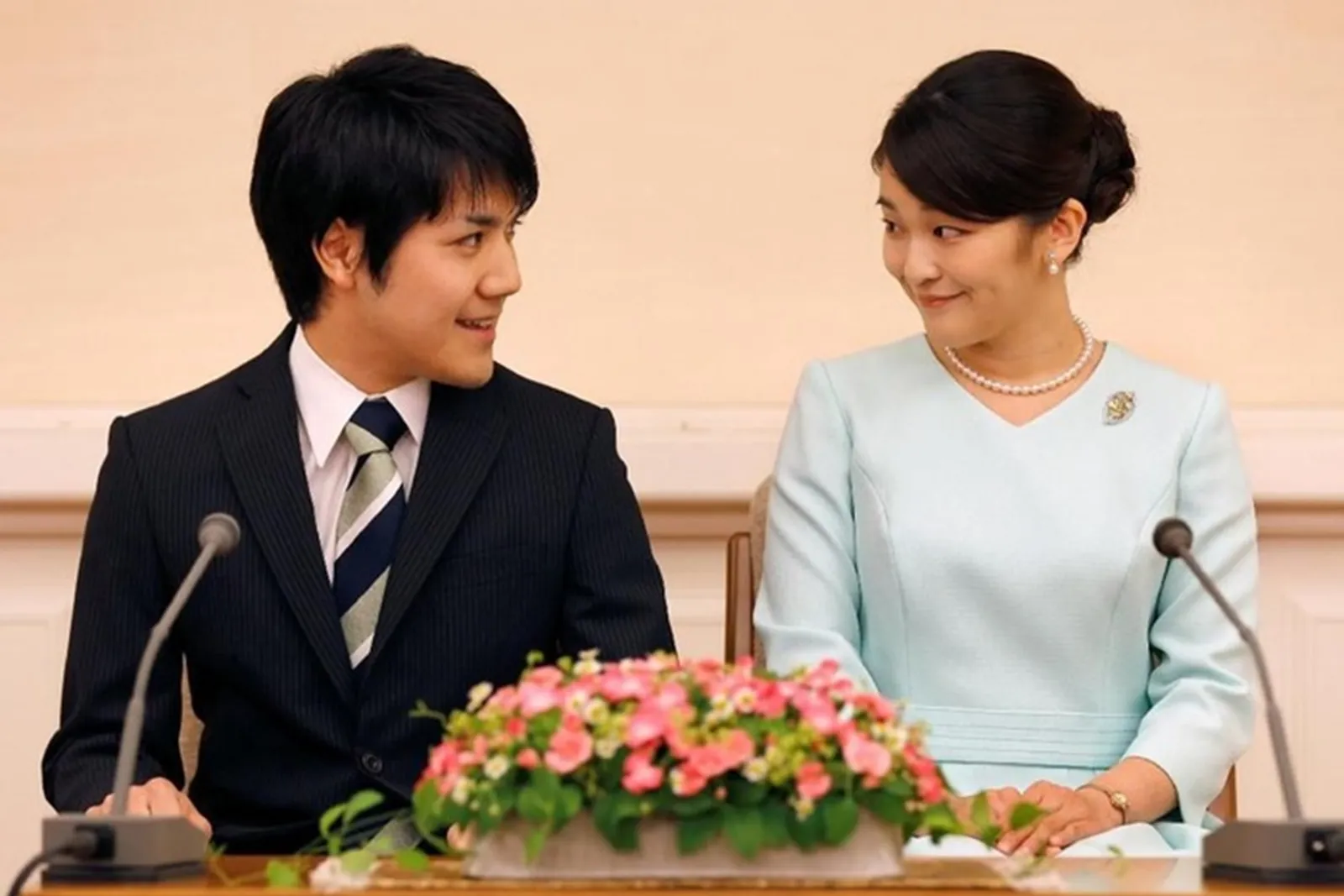 Rela Lepas Gelar Kerajaan, Ini Kisah Cinta Putri Jepang & Rakyat Biasa
