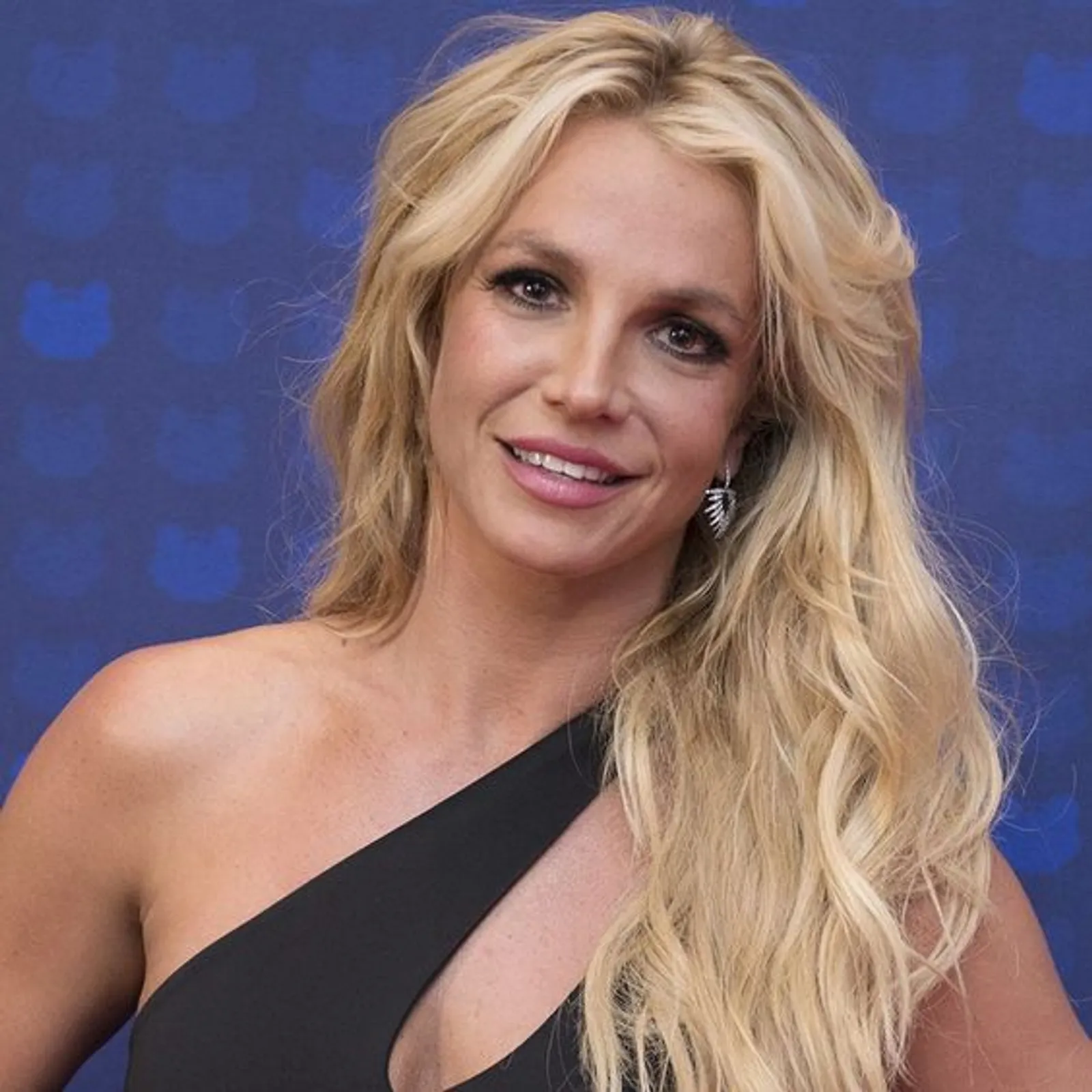 Hakim Putuskan Ayah Britney Spears Digulingkan dari Konservatorinya