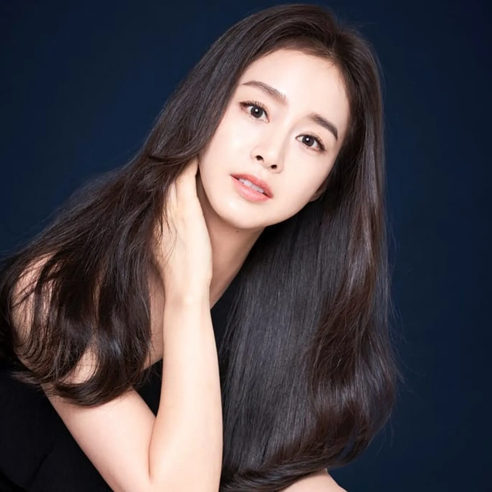 Pesona 7 Aktris Korea yang Tetap Awet Muda di Usia 40-an