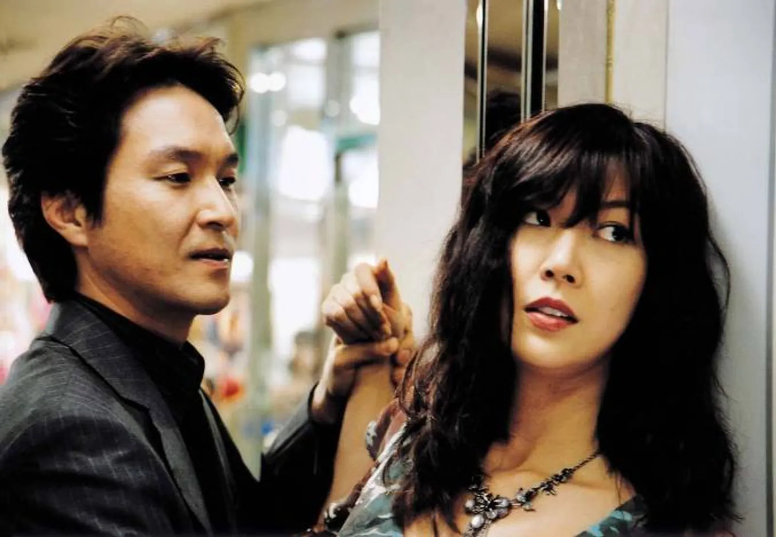 9 Film Dewasa Korea Tentang Cinta Terlarang, Diwarnai Adegan Seks!
