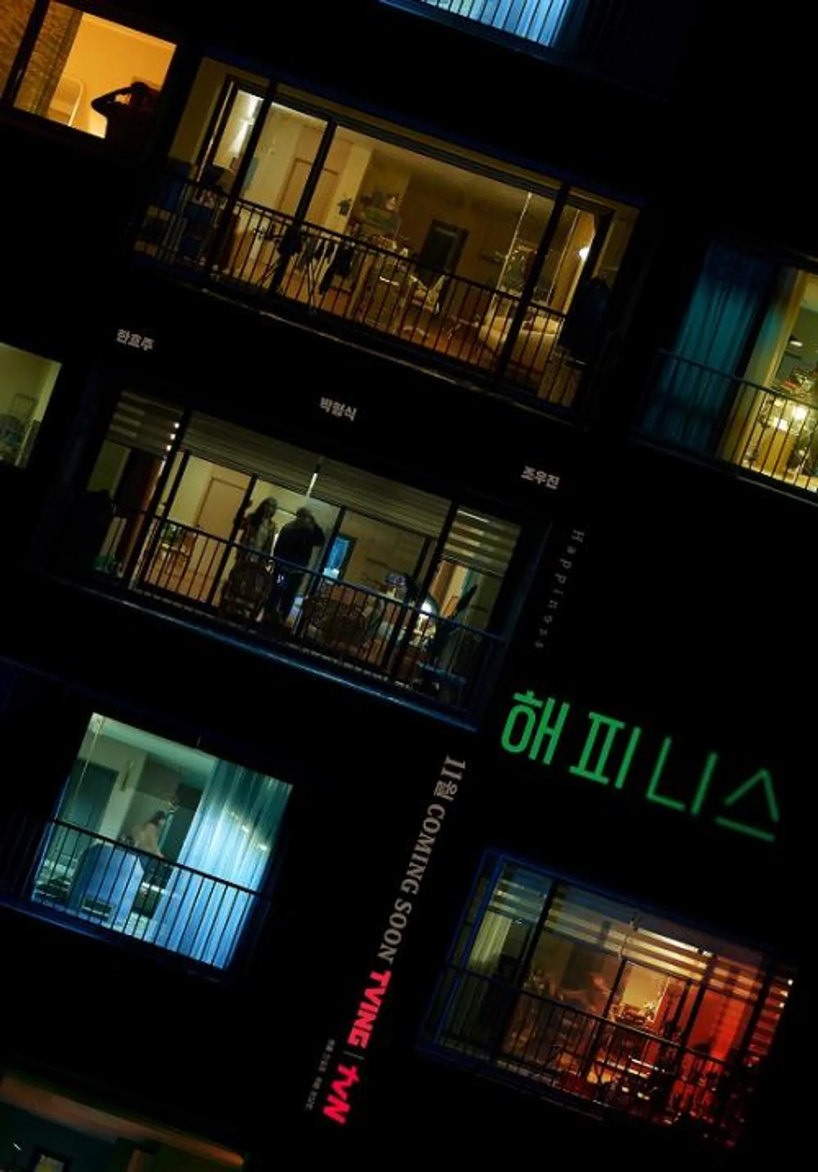 'Happiness', Seri Thriller Terbaru Park Hyung Sik & Han Hyo Joo