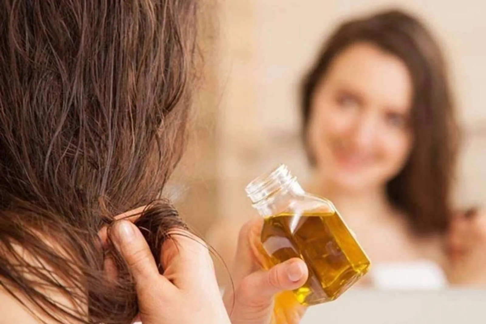 Ini 5 Manfaat Mineral Oil untuk Perawatan Kulit dan Rambut