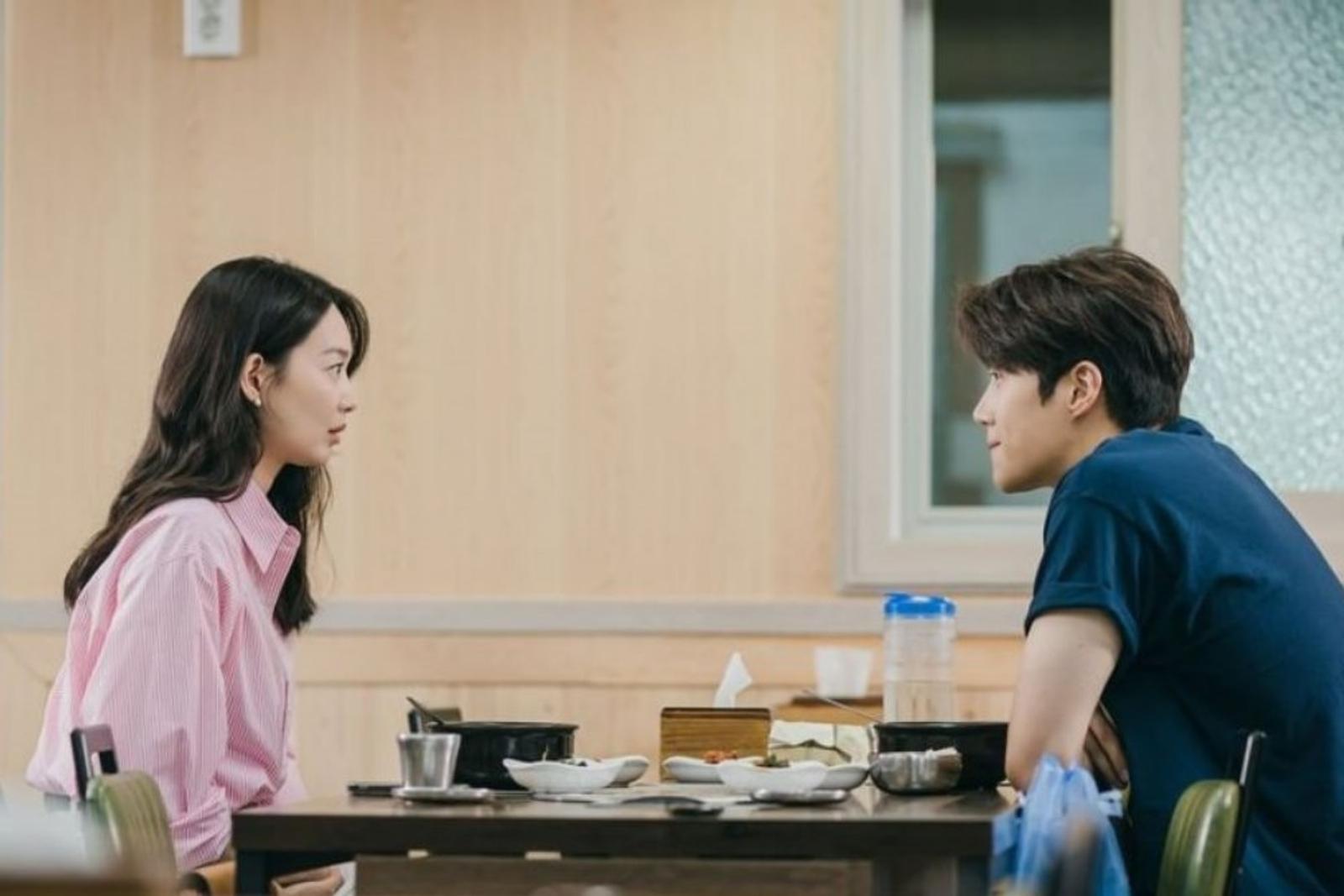9 Pelajaran Cinta dan Kehidupan dari KDrama Hometown Cha-Cha-Cha