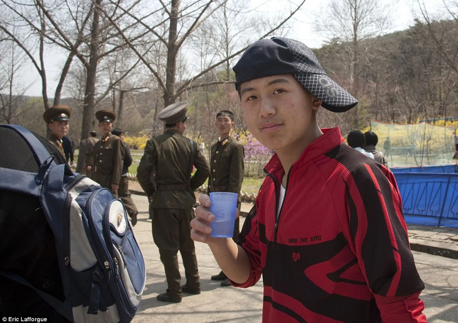 Paranoid Parah, 15 Foto Ini Dilarang Korea Utara dengan Alasan Konyol