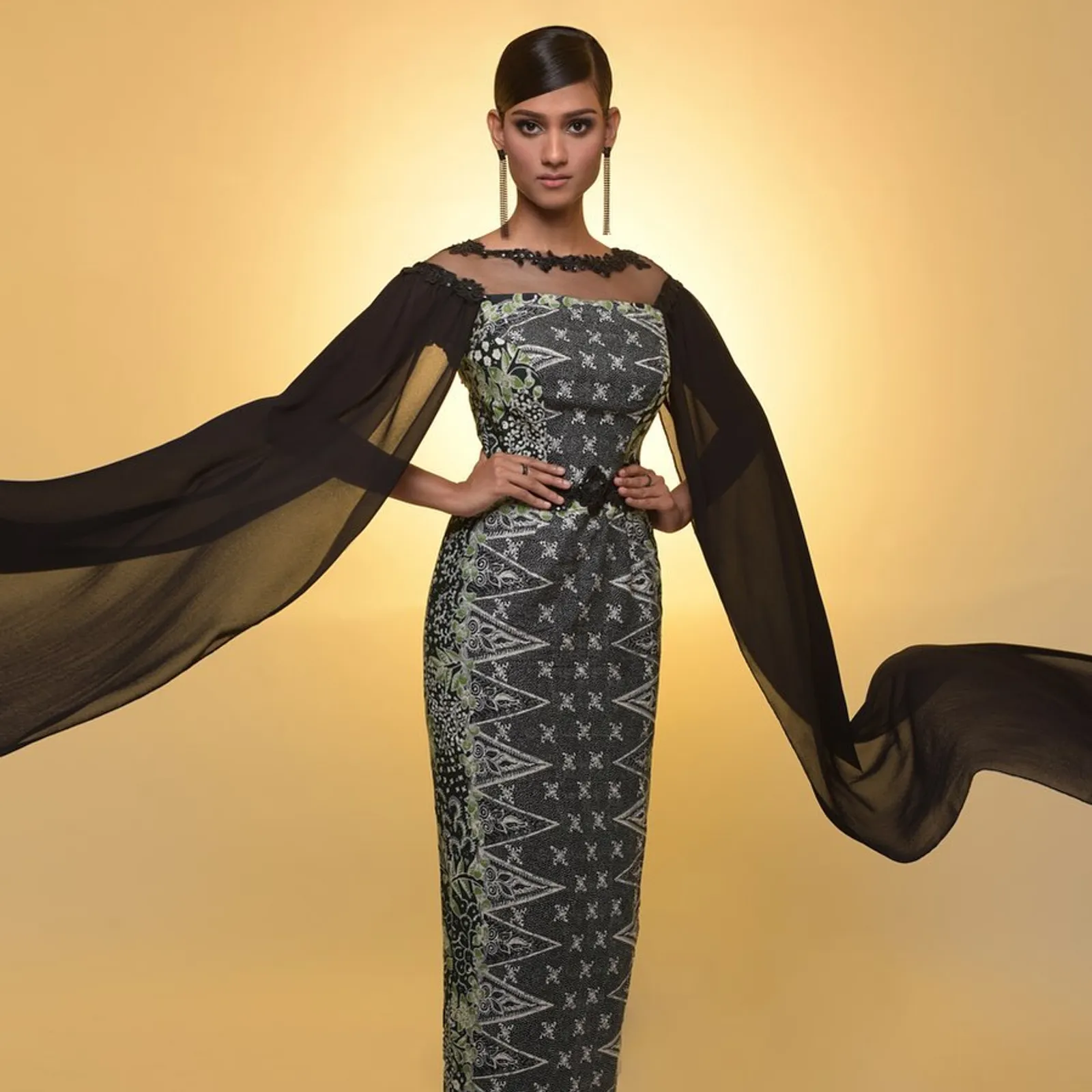 Gaya Asli Lavanya Sivaji, Miss World Malaysia yang Viral karena Batik