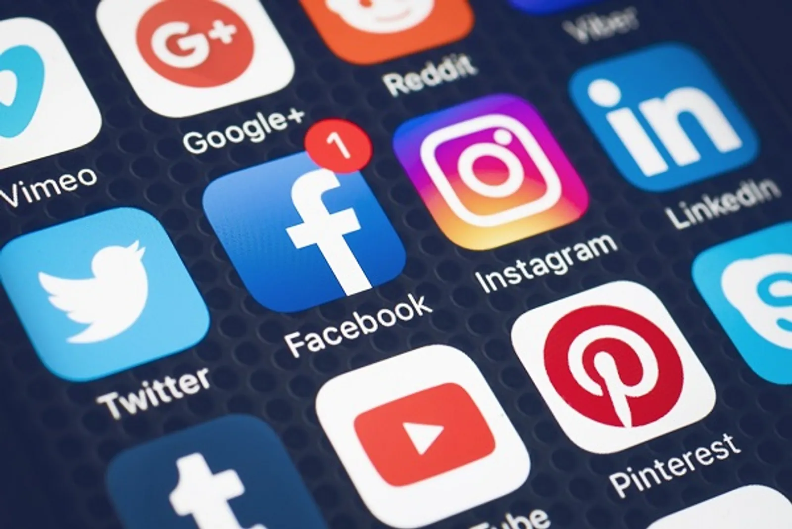 Daftar 10 Media Sosial yang Paling Diminati di Indonesia