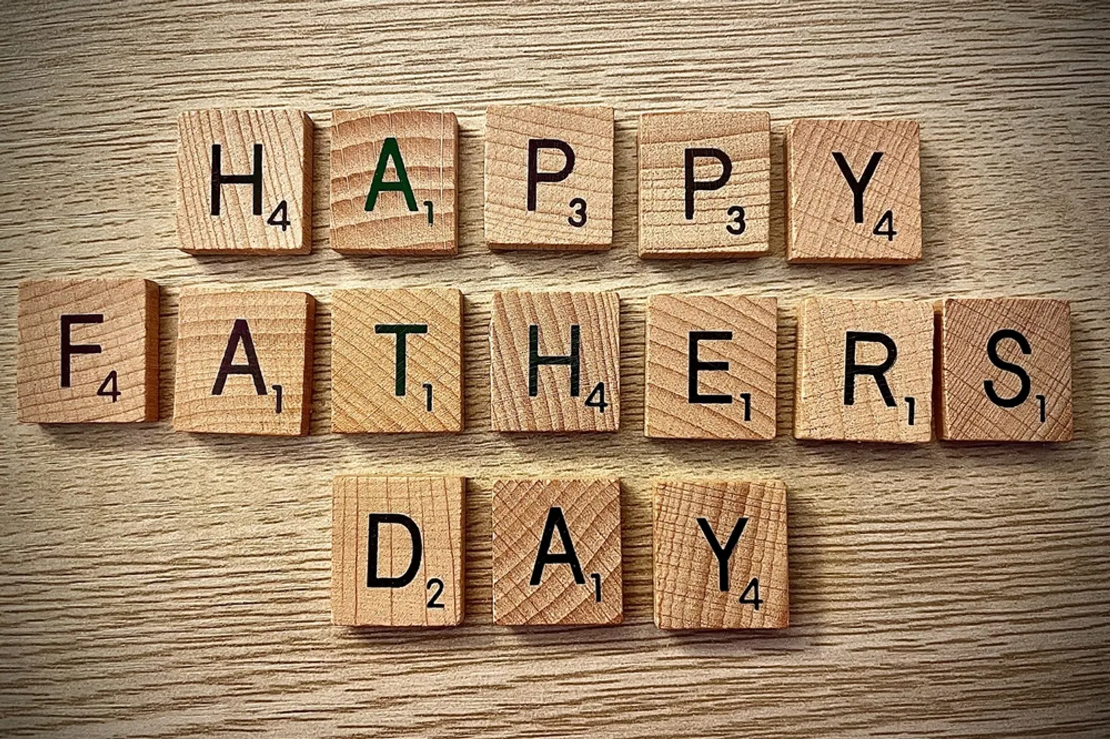 40 Ucapan Selamat Hari Ayah dalam Bahasa Inggris dan Terjemahan