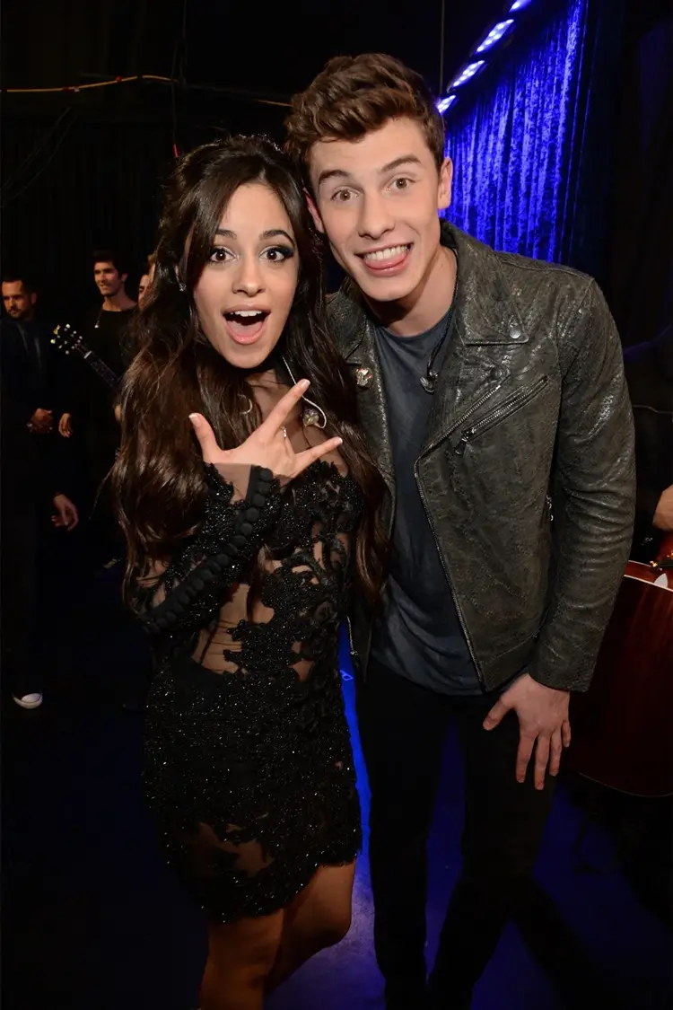 Kisah Cinta Shawn Mendes & Camila Cabello, dari Sahabat Jadi Mantan