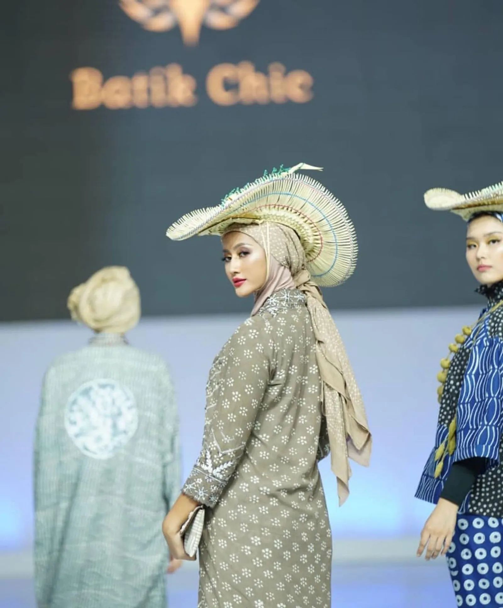 Jakarta Muslim Fashion Week Hadirkan Koleksi Rancangan 24 Desainer