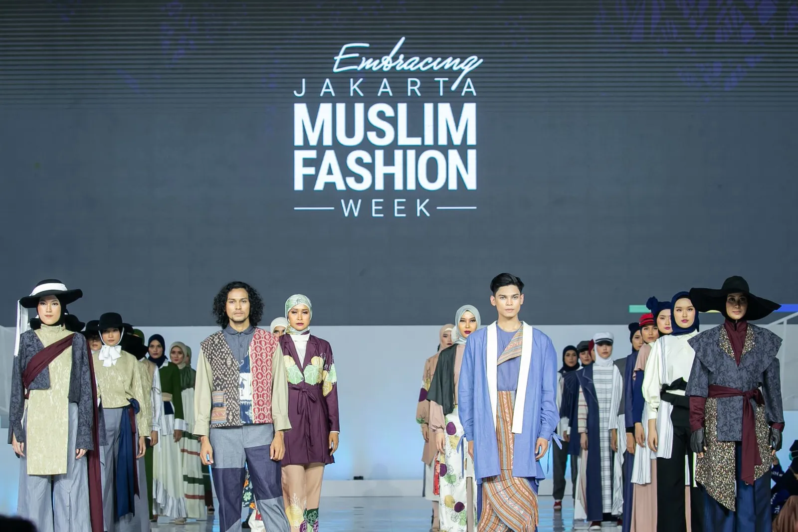 Jakarta Muslim Fashion Week Hadirkan Koleksi Rancangan 24 Desainer