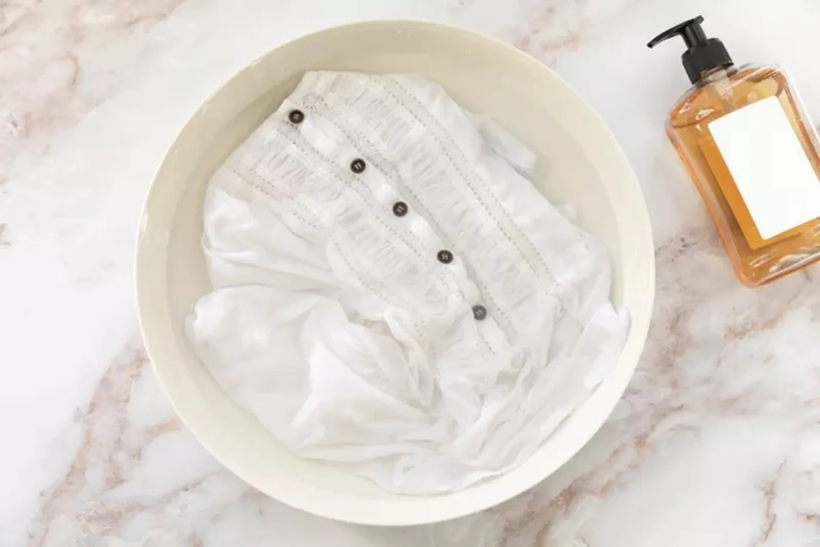 Cara Mencuci Baju Bahan Rayon Supaya Tidak Mengecil 