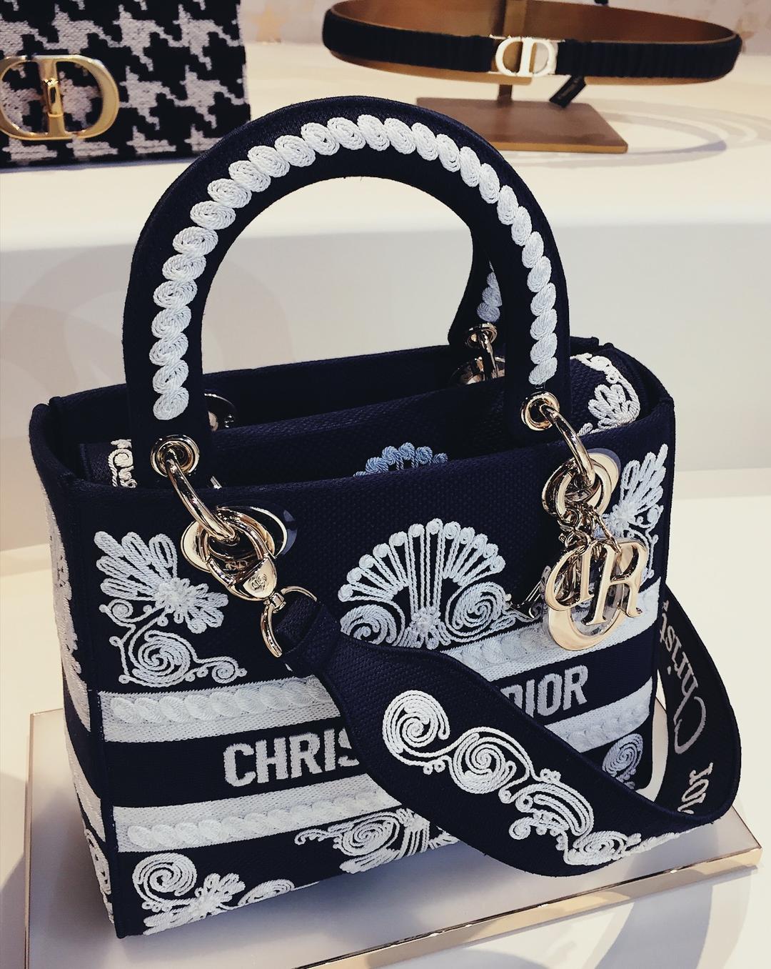 Private Preview Dior Cruise 2022, Suasana Athena di Alila SCBD