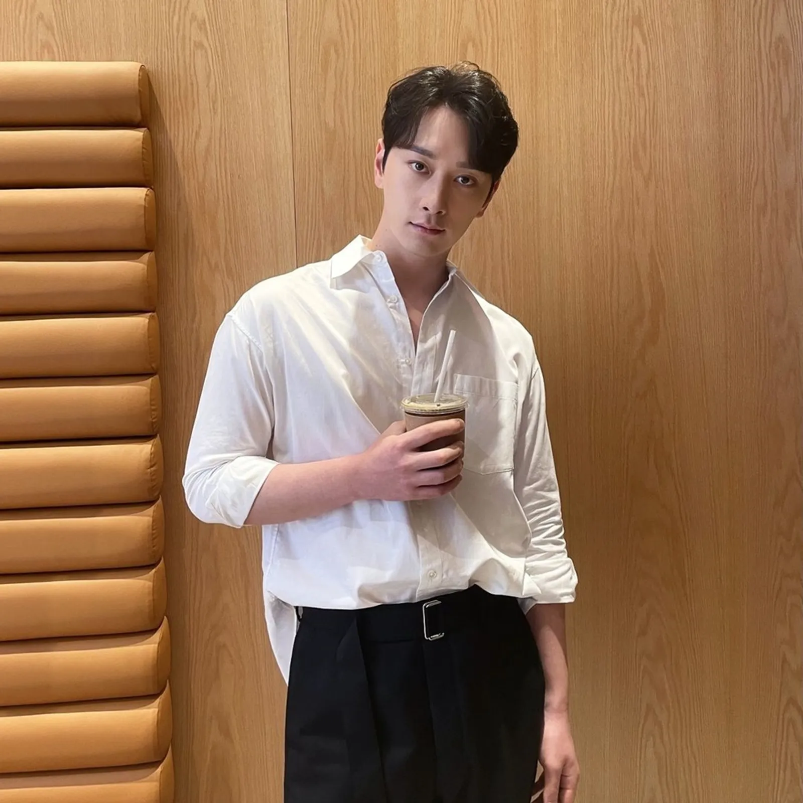 Chansung '2PM' Tiba-Tiba Umumkan Menikah, Ini 5 Faktanya