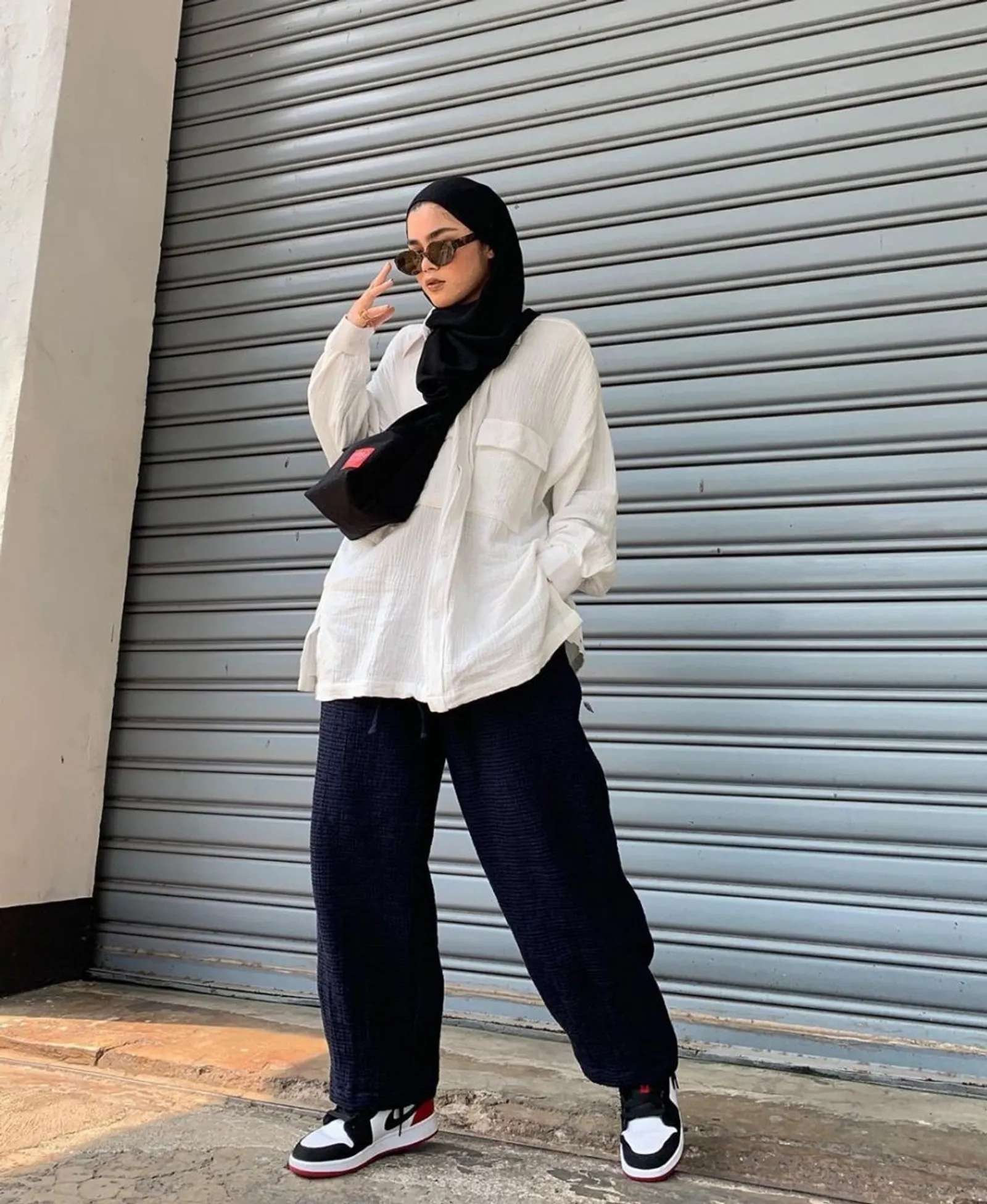 Tips OOTD Baggy Pants Khusus Cewek Hijab, Coba untuk Tahun Baru