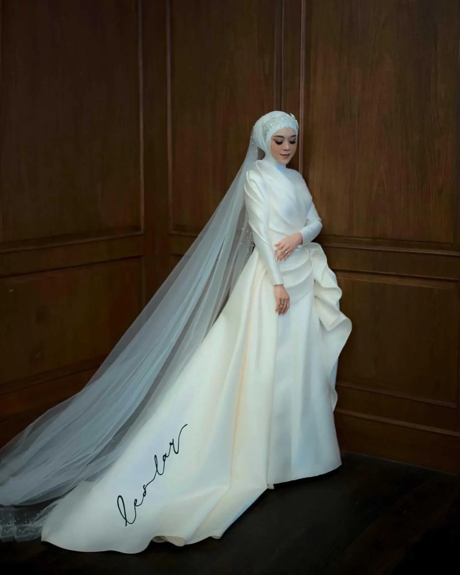 12 Gaun Pernikahan Seleb Indonesia Paling Mewah di Tahun 2021
