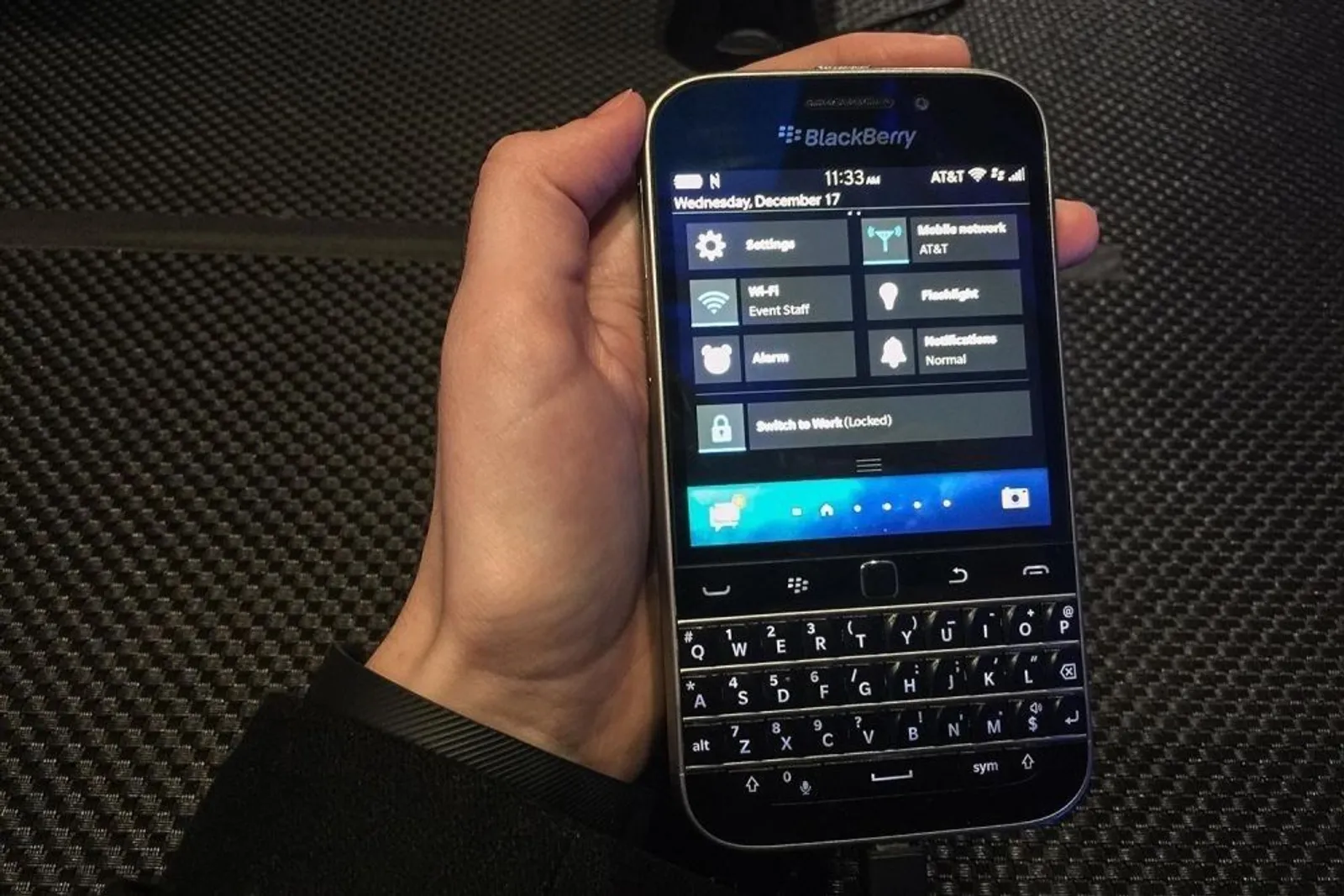 Dikalahkan Android & iPhone, Ini Sejarah BlackBerry Hingga Bisa Redup