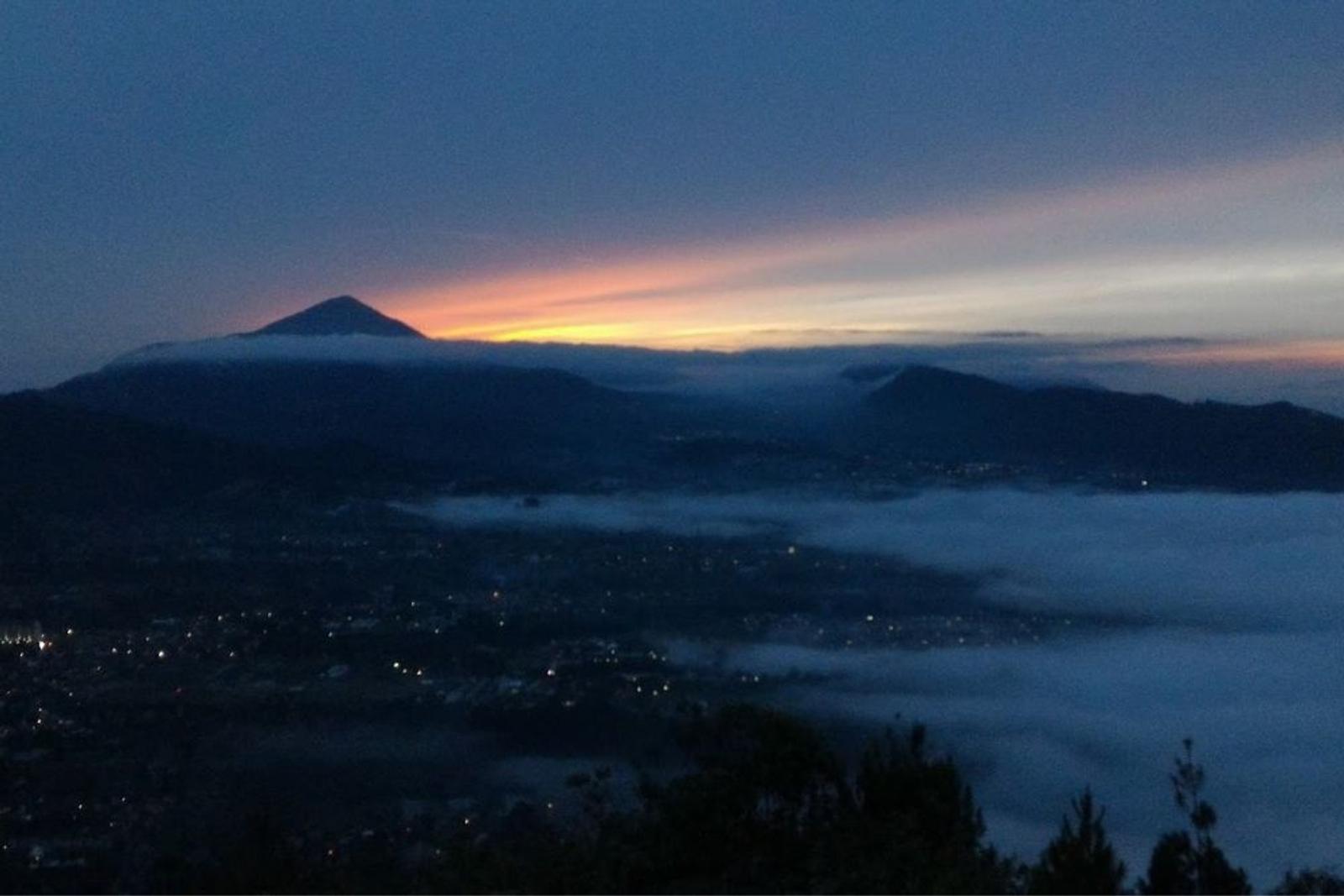 9 Rekomendasi Gunung di Jawa Barat, Cocok untuk Pendaki Pemula