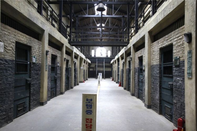 Jadi Lokasi Syuting, Ini 10 Potret & Fakta Menarik Iksan Prison Set 