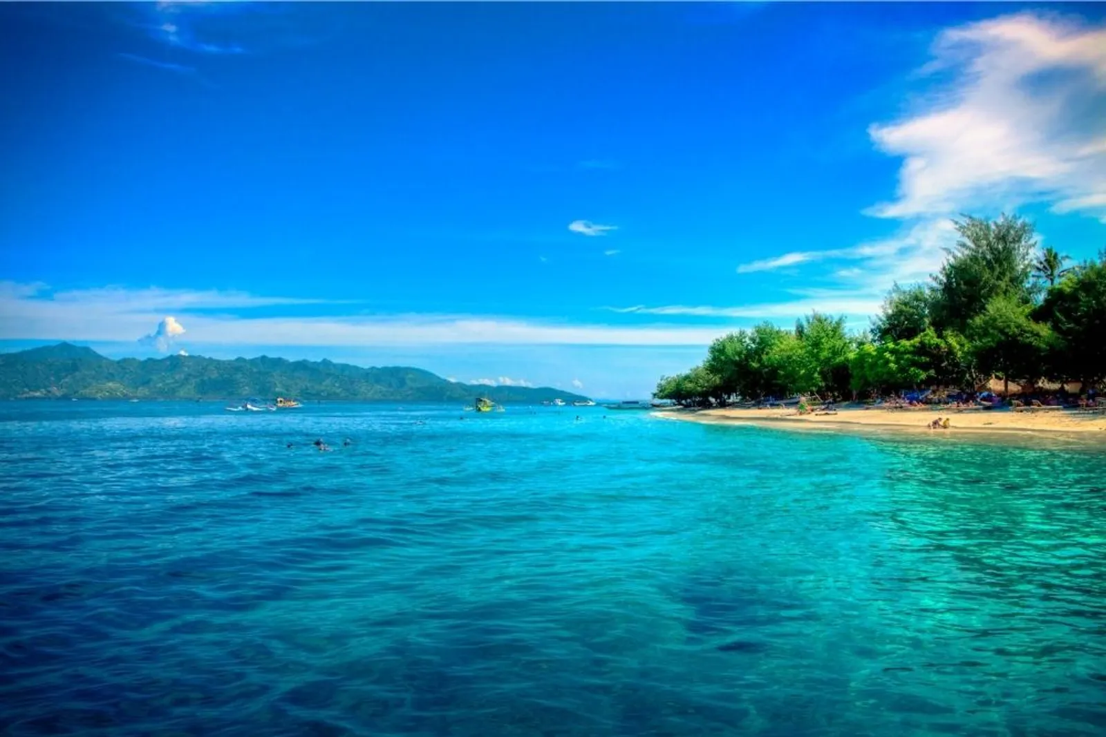 10 Hal Ini Bikin Turis Kaget Saat Liburan di Lombok