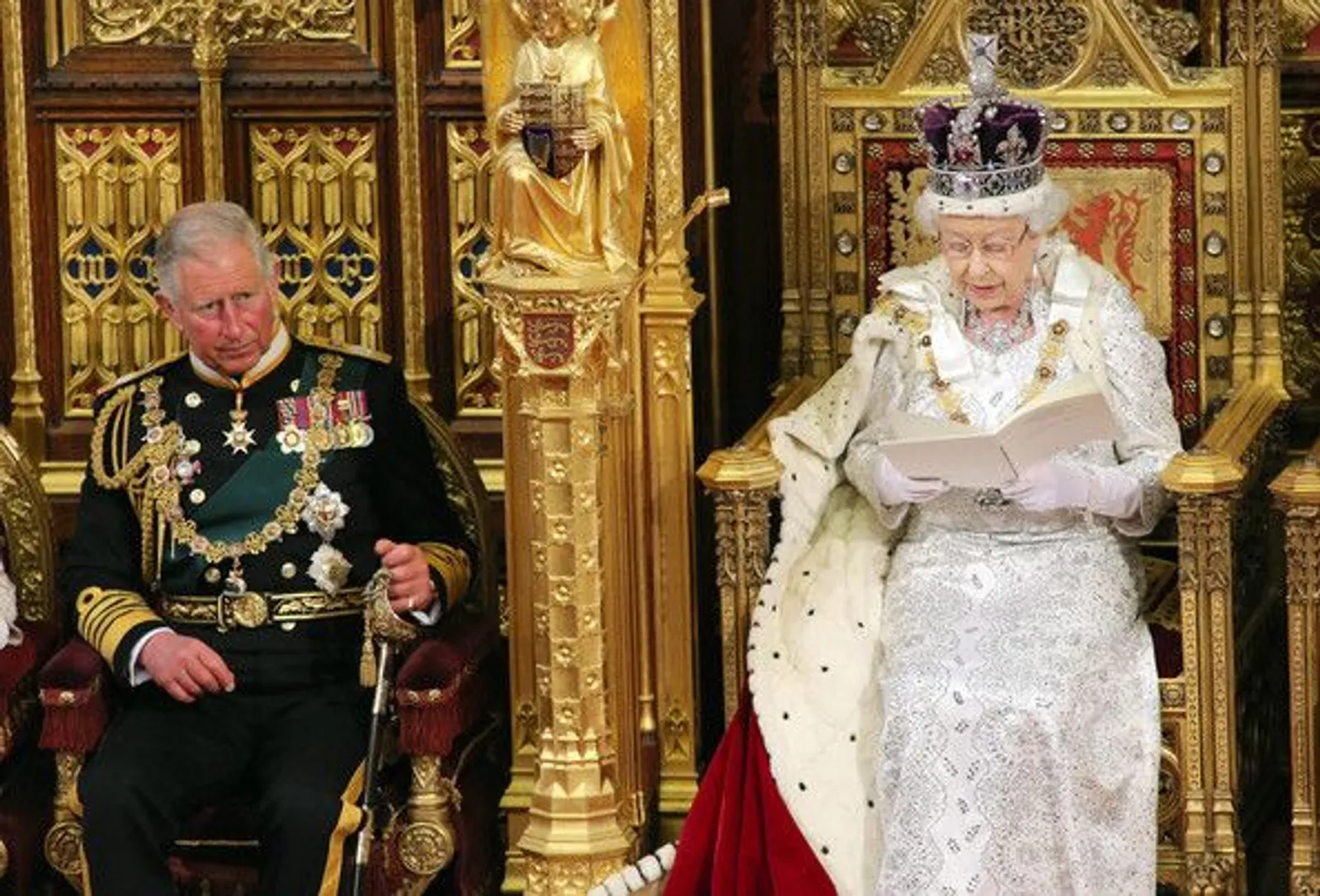 Mengenang Kembali 12 Aturan yang Harus Dipatuhi Ratu Elizabeth II