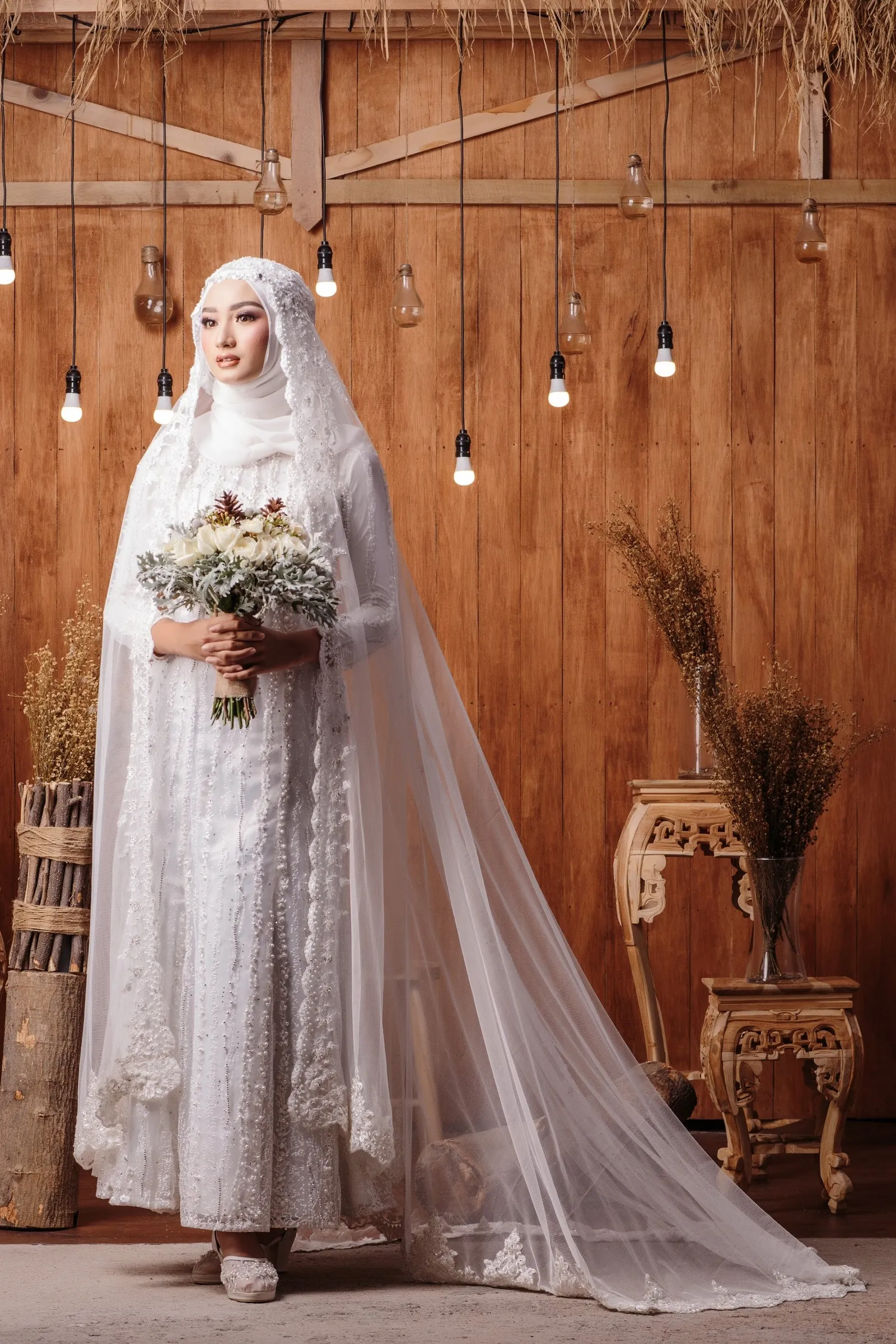 Inspirasi Gaun Pengantin Muslimah Modern untuk Perempuan Hijab